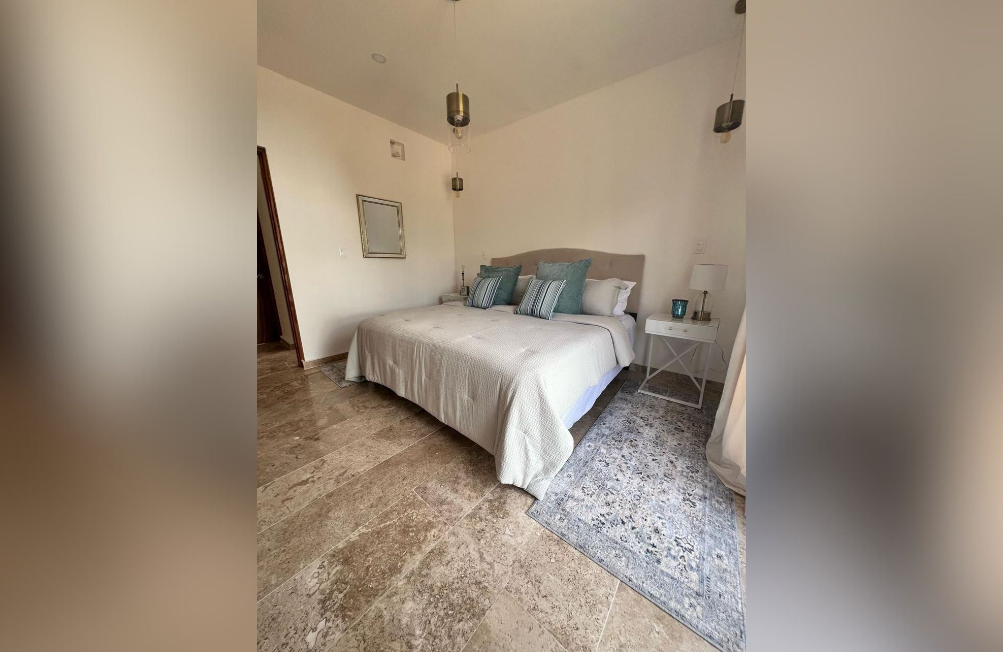 House for sale in Artika Canc&uacute;n, gated community with pool, Av. Prol. La Luna, Canc&uacute;n