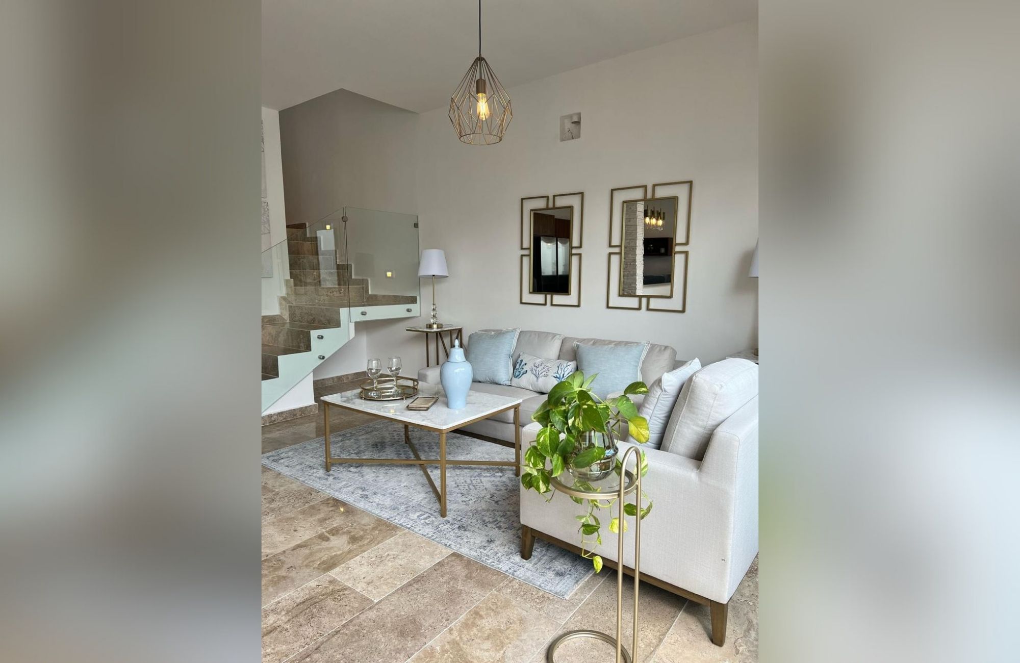 House for sale in Artika Canc&uacute;n, gated community with pool, Av. Prol. La Luna, Canc&uacute;n