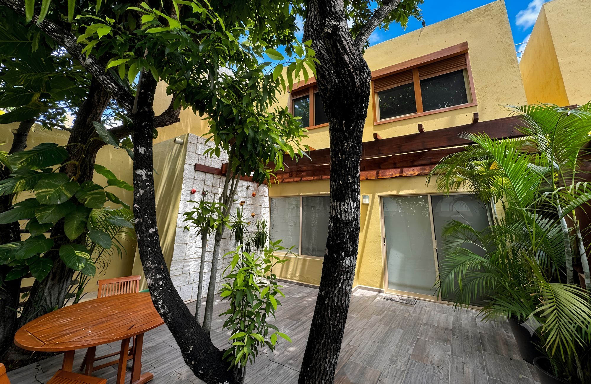 Furnished home with pool, cenote, and Clubhouse for sale, Allegranza Playa del Carmen