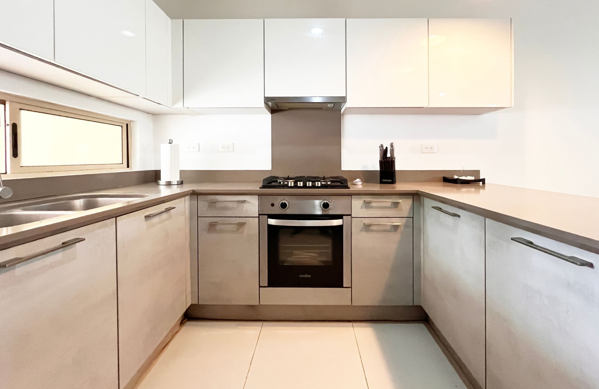 Furnished home with pool, cenote, and Clubhouse for sale, Allegranza Playa del Carmen