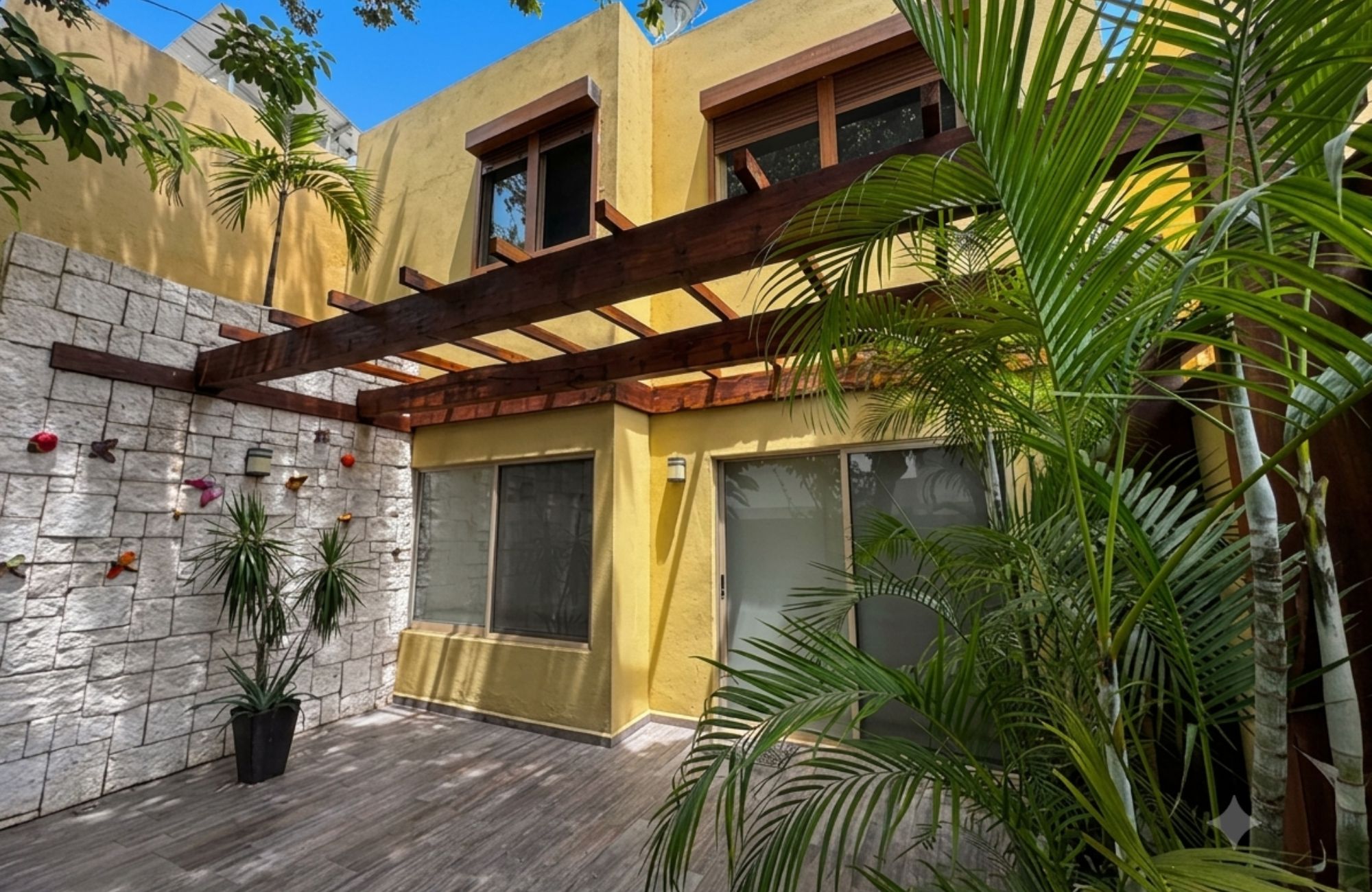 Furnished home with pool, cenote, and Clubhouse for sale, Allegranza Playa del Carmen