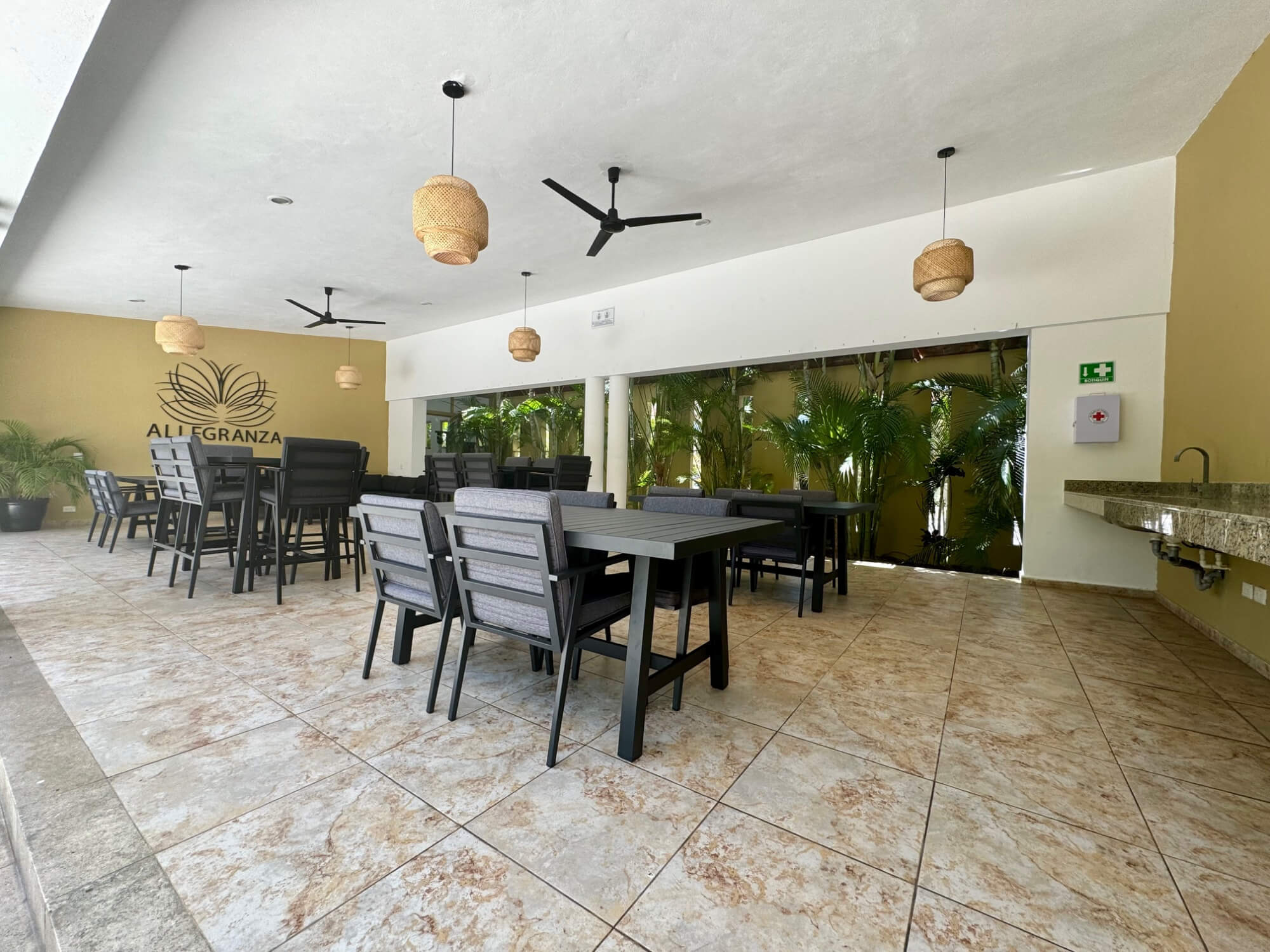 Casa con balc&oacute;n, alberca com&uacute;n, Pre-construcci&oacute;n, Selvanova, Playa del Carmen
