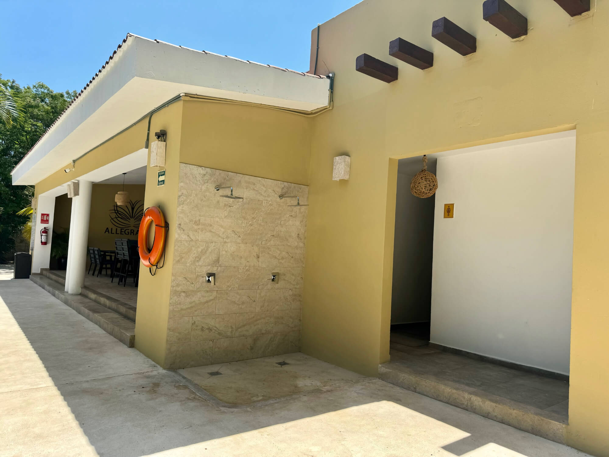 Casa con balc&oacute;n, alberca com&uacute;n, Pre-construcci&oacute;n, Selvanova, Playa del Carmen