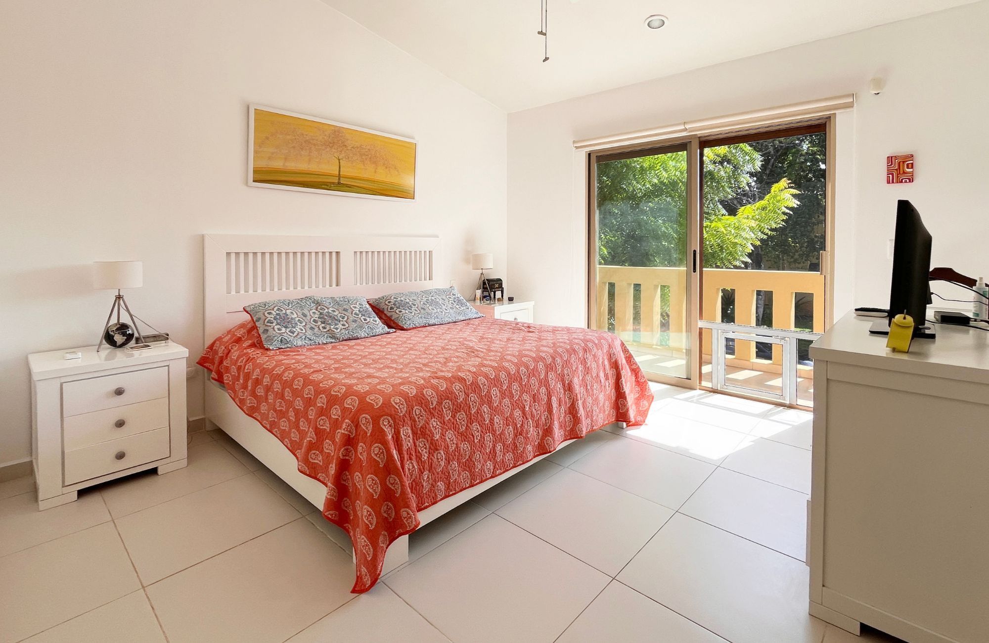 Furnished home with pool, cenote, and Clubhouse for sale, Allegranza Playa del Carmen