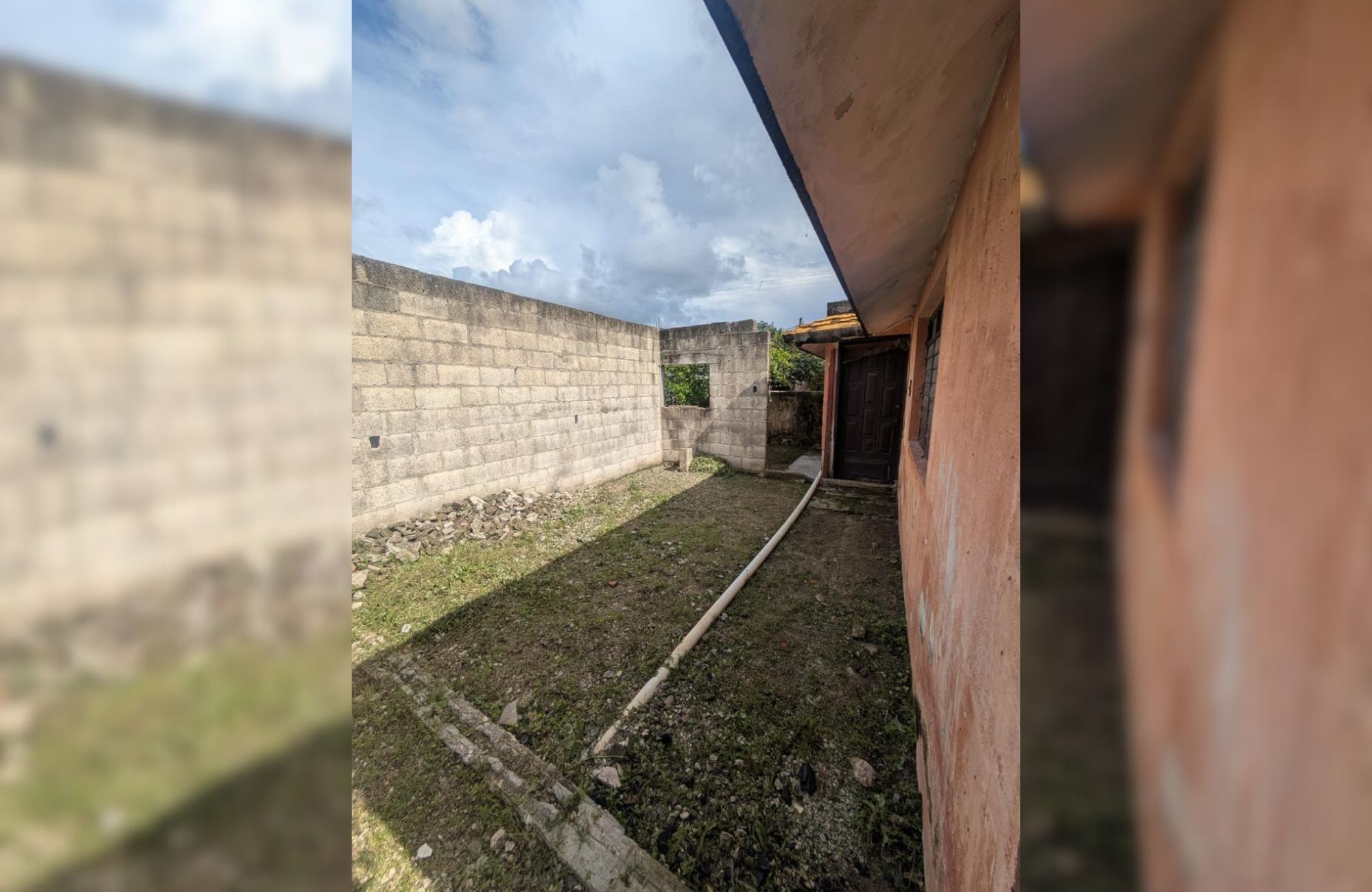 House with terrace adaptable into 2 apartments for sale, Flamingos, Cozumel