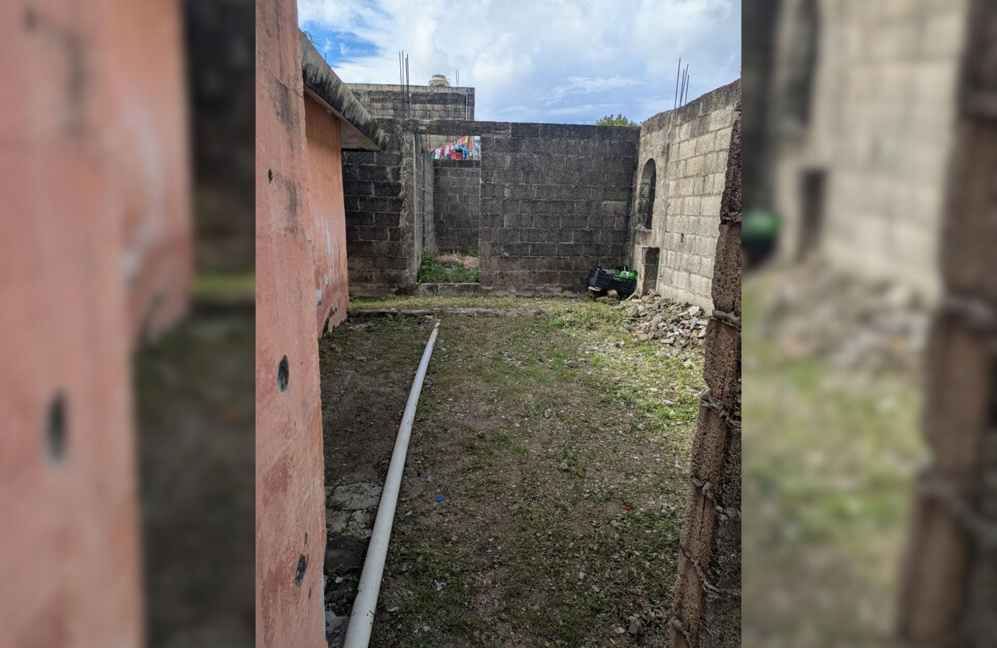 House with terrace adaptable into 2 apartments for sale, Flamingos, Cozumel