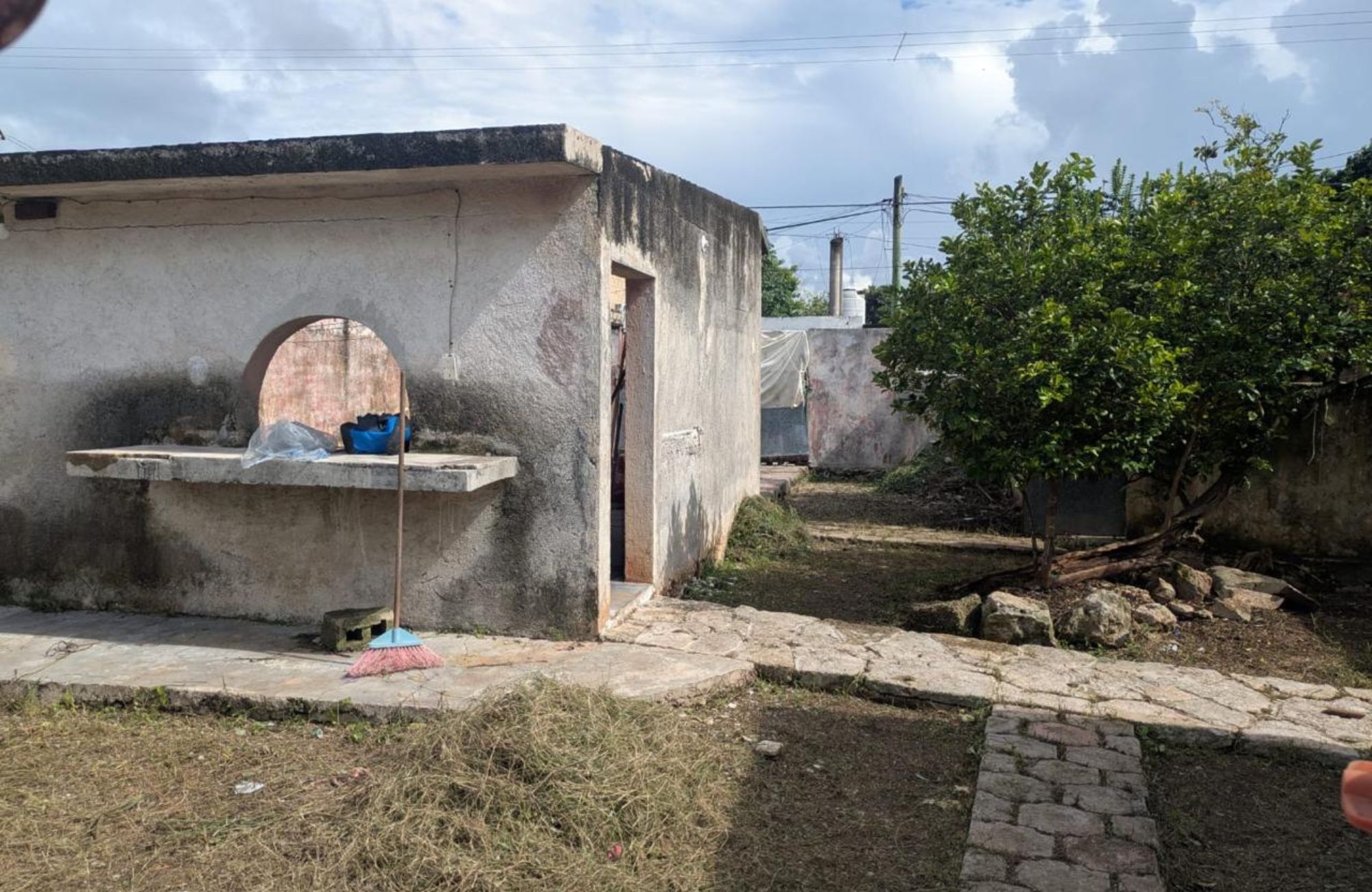 House with terrace adaptable into 2 apartments for sale, Flamingos, Cozumel