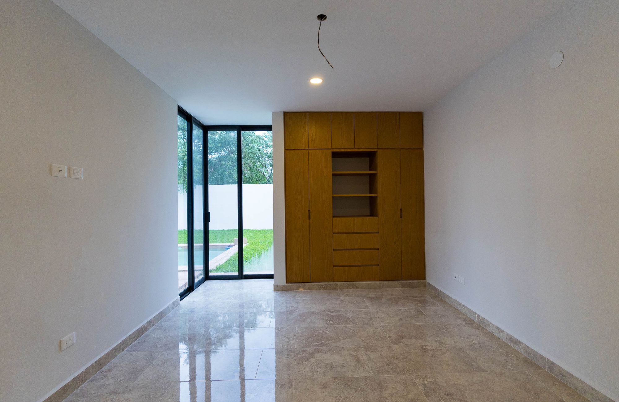 House with Private Pool, Two-Story, for Sale in Temoz&oacute;n Norte, M&eacute;rida