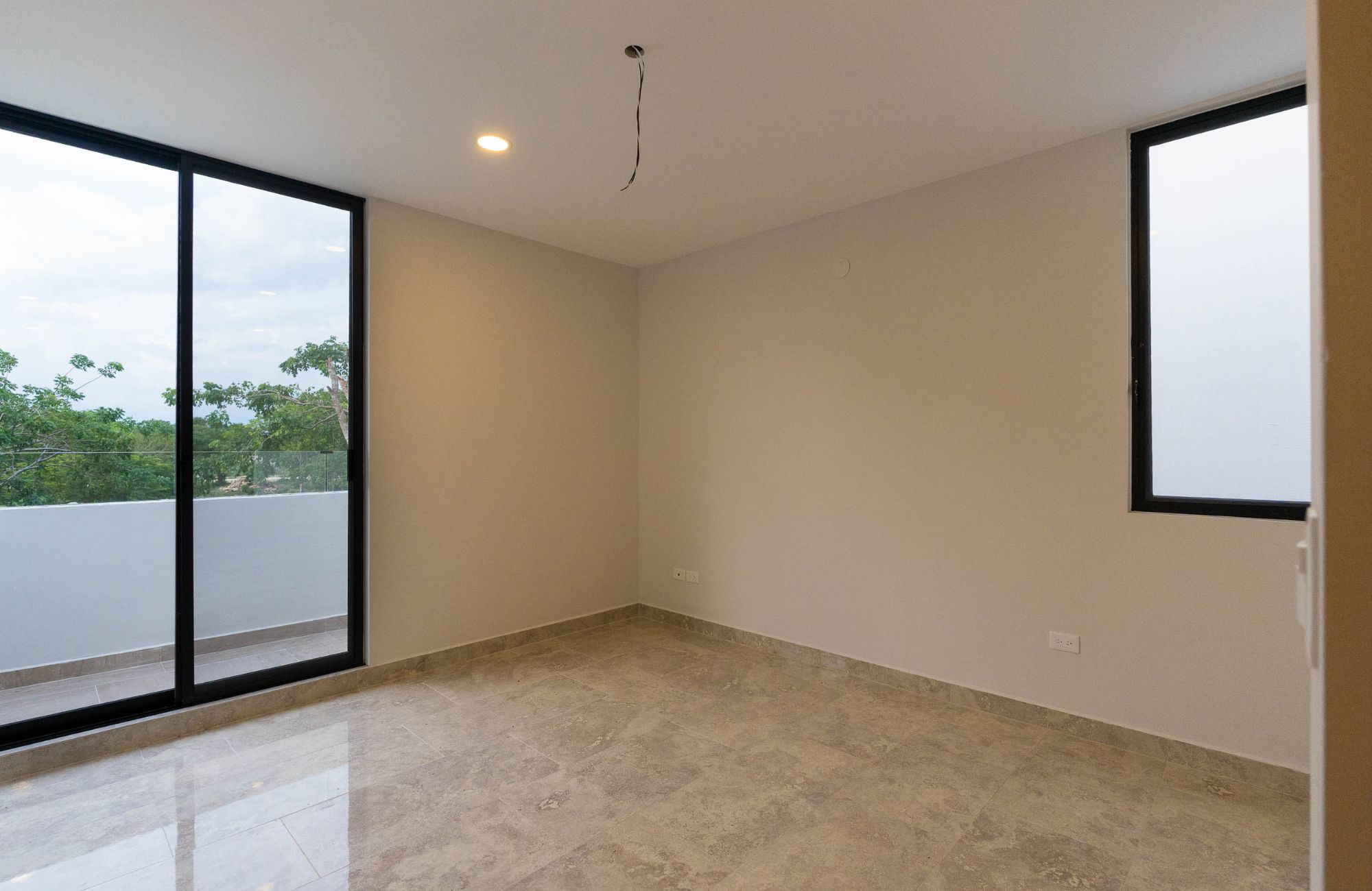 House with Private Pool, Two-Story, for Sale in Temoz&oacute;n Norte, M&eacute;rida