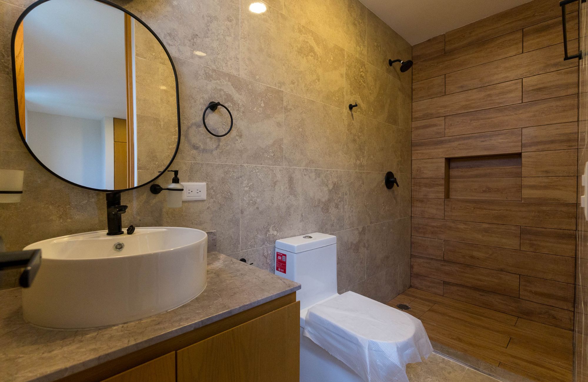 House with Private Pool, Two-Story, for Sale in Temoz&oacute;n Norte, M&eacute;rida