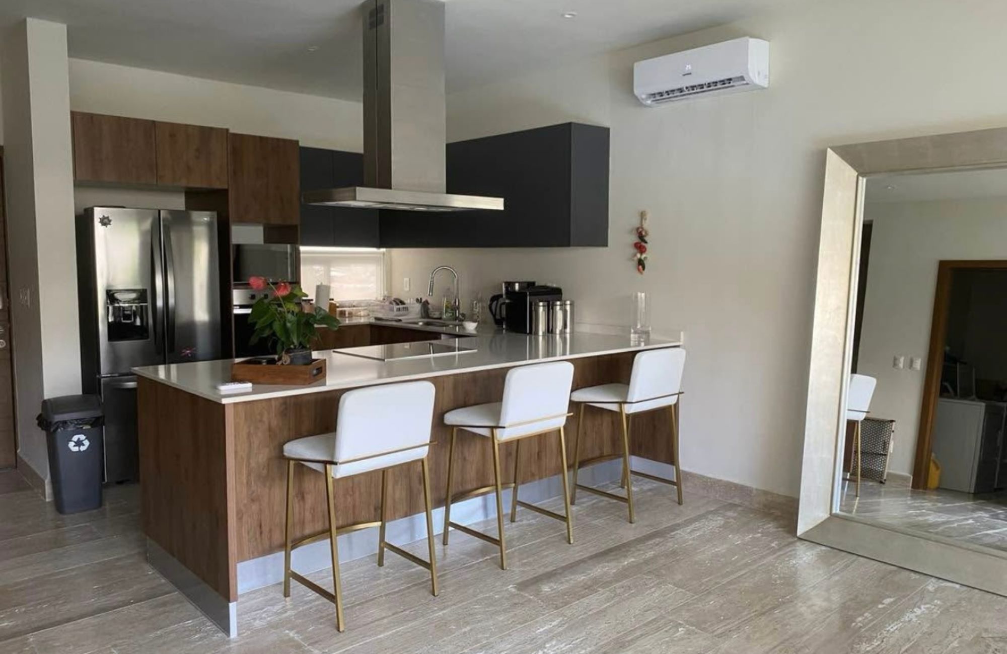 House for sale in Artika Canc&uacute;n, gated community with pool, Av. Prol. La Luna, Canc&uacute;n