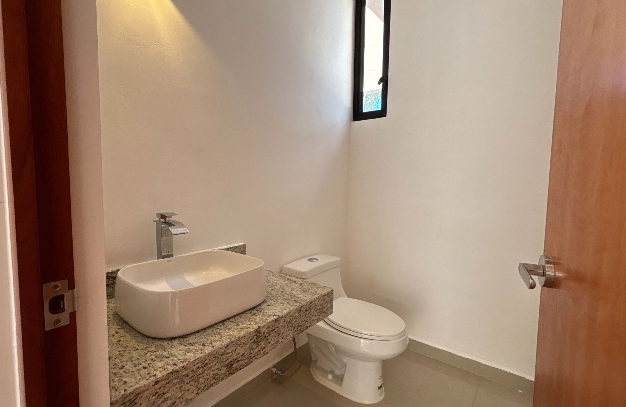 Villa with Direct Beach Access for Sale, Chicxulub, Yucat&aacute;n