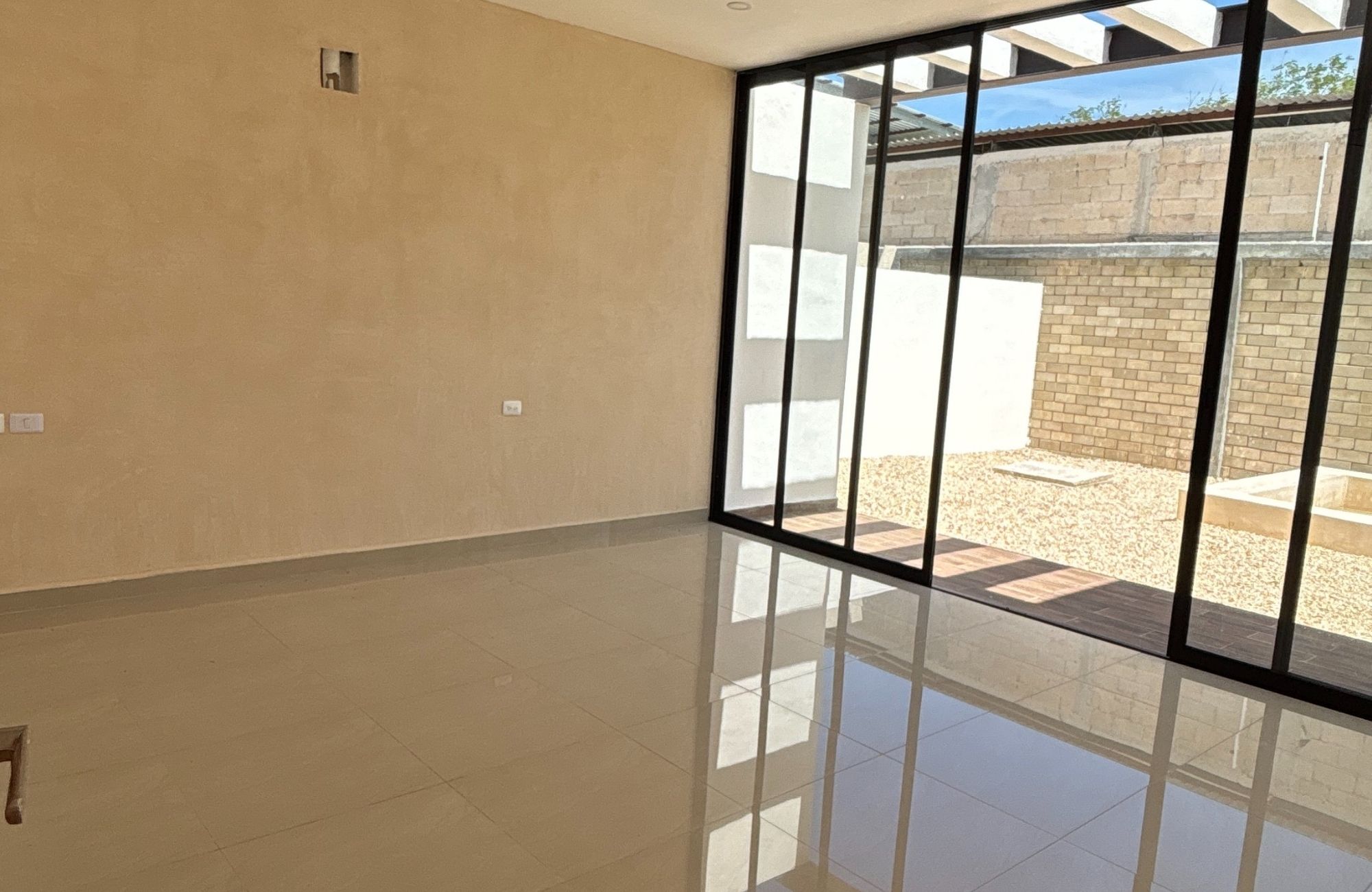 Villa with Direct Beach Access for Sale, Chicxulub, Yucat&aacute;n