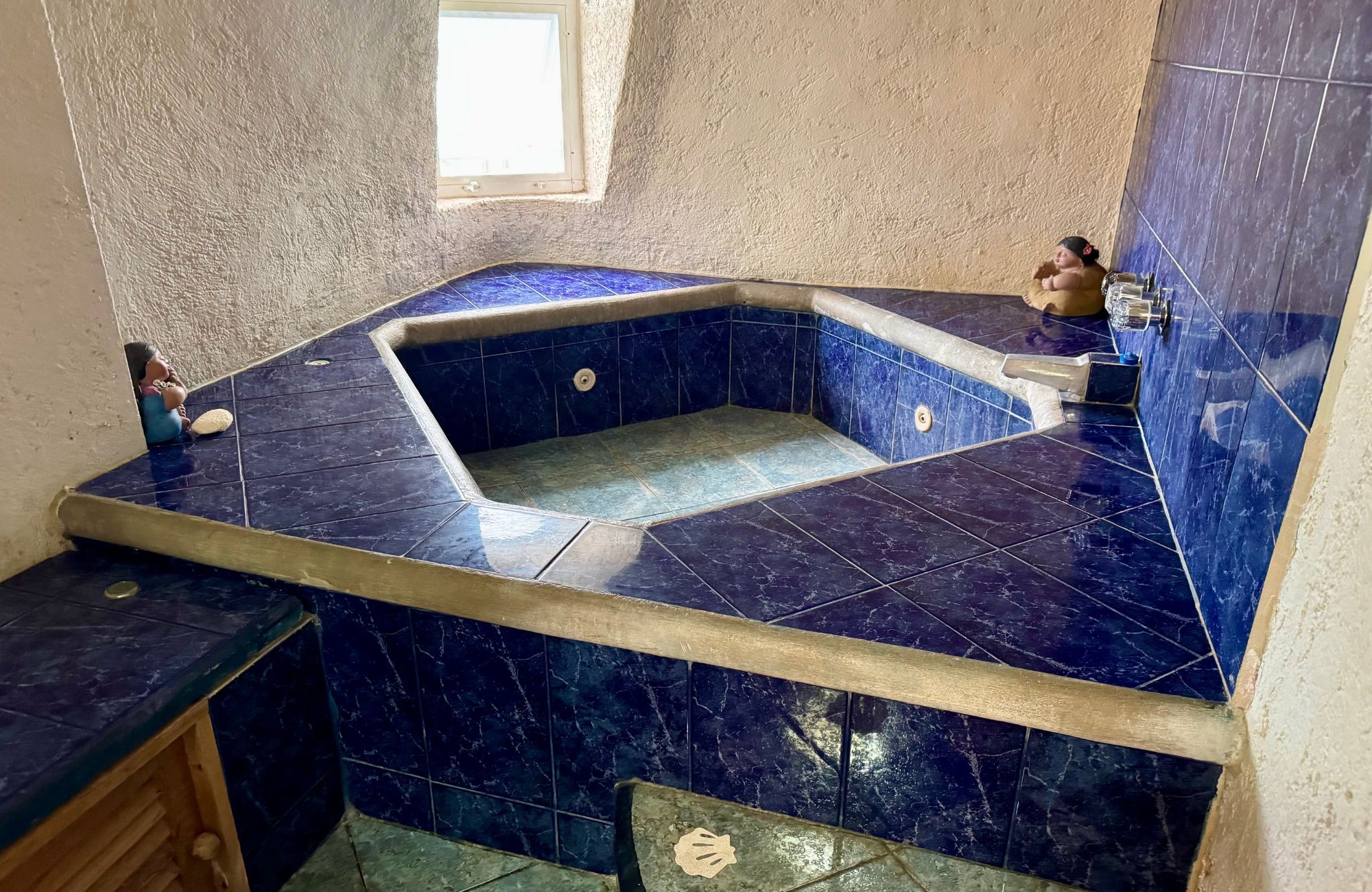 Apartment with pool, paddle tennis court, bar, grill, jacuzzi, for sale Cozumel