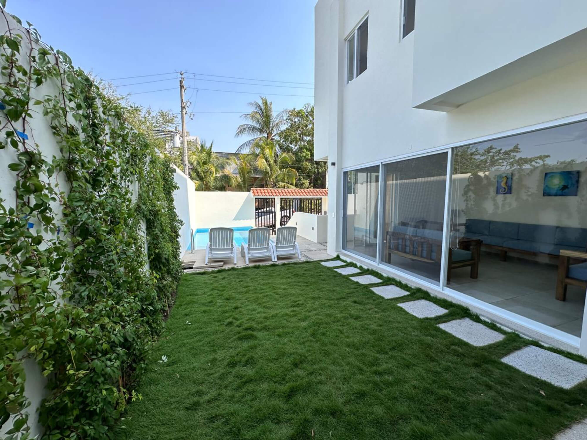 Ocean view villa, beach access, pool, for sale, Punta Santa Cruz, Huatulco.