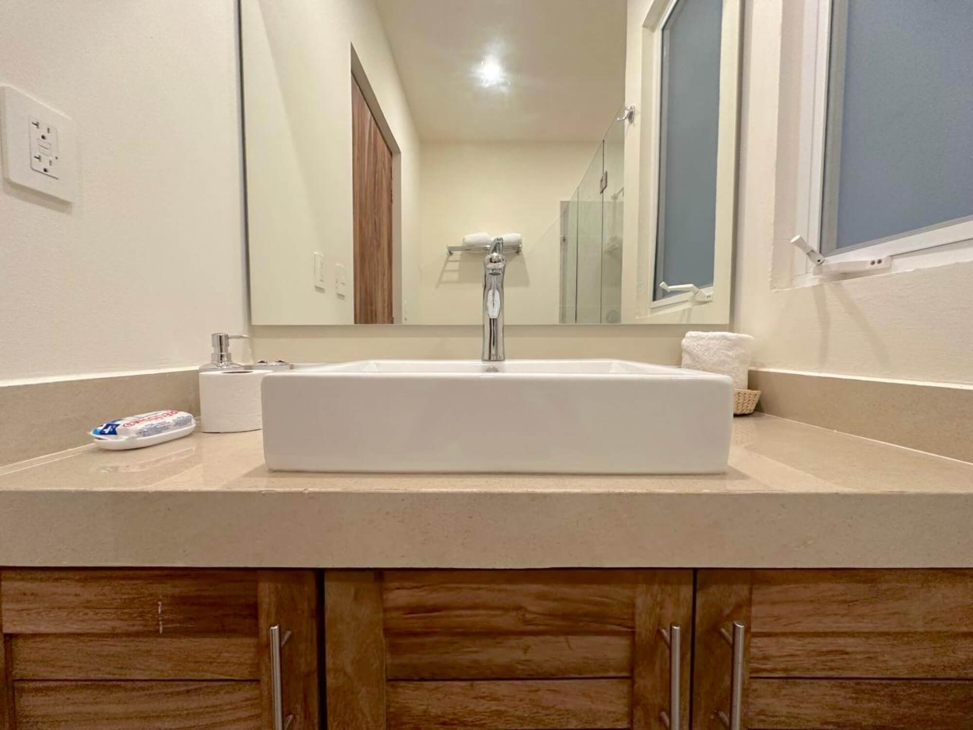 Ocean view villa, beach access, pool, for sale, Punta Santa Cruz, Huatulco.