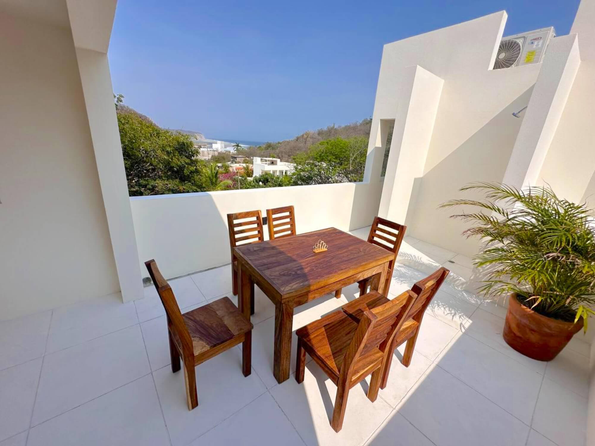 Ocean view villa, beach access, pool, for sale, Punta Santa Cruz, Huatulco.