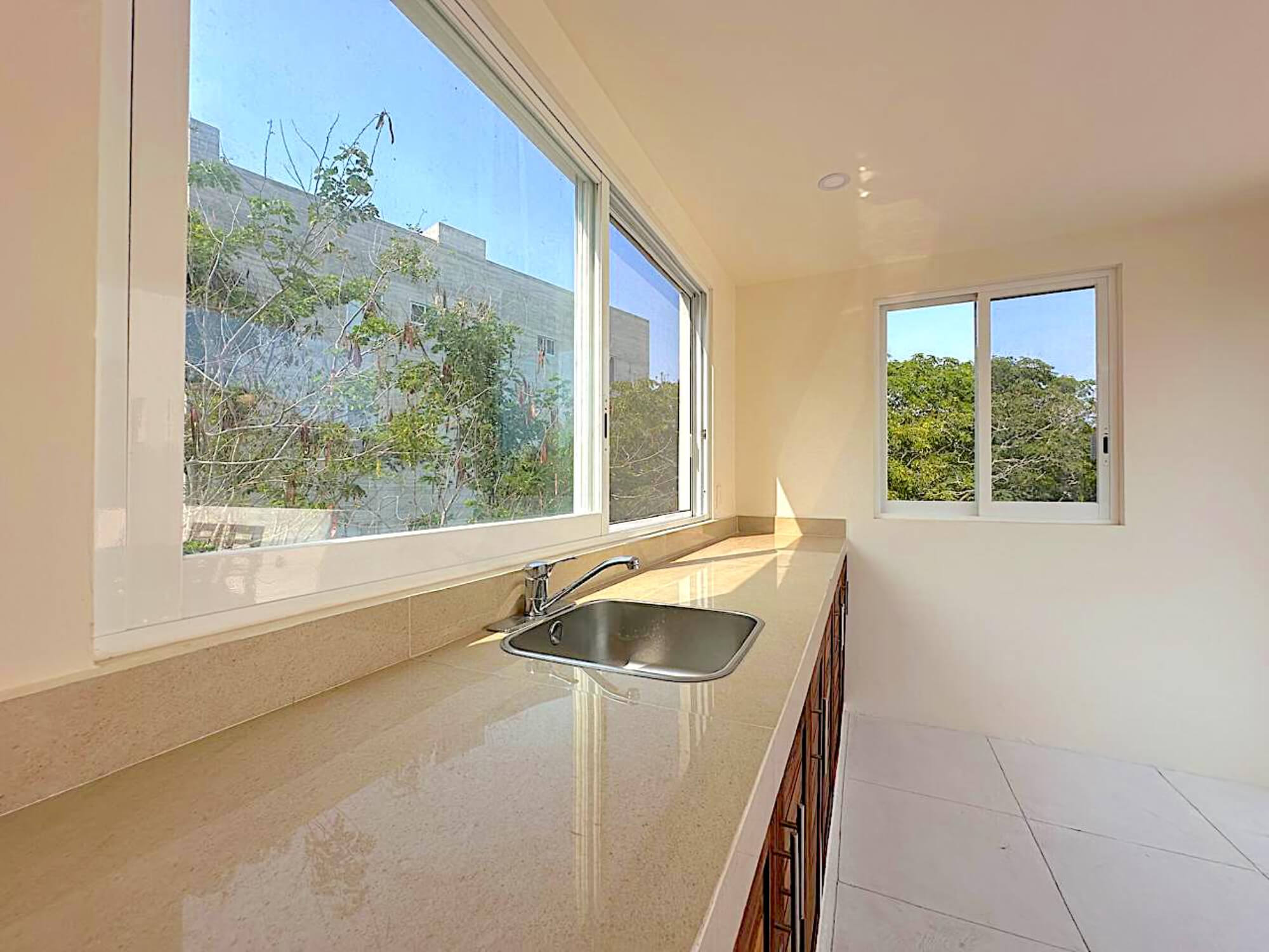 Ocean view villa, beach access, pool, for sale, Punta Santa Cruz, Huatulco.