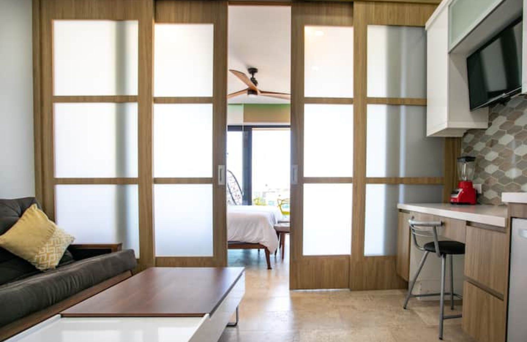 Departamento con infinity pool com&uacute;n, en venta, Centro, Playa del Carmen