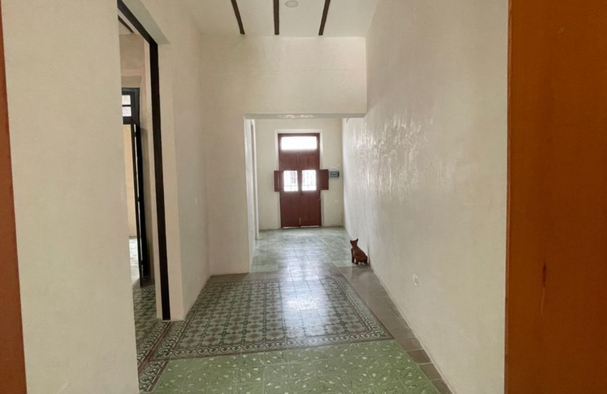 Casa Remodelada con alberca privada en venta, Centro, M&eacute;rida
