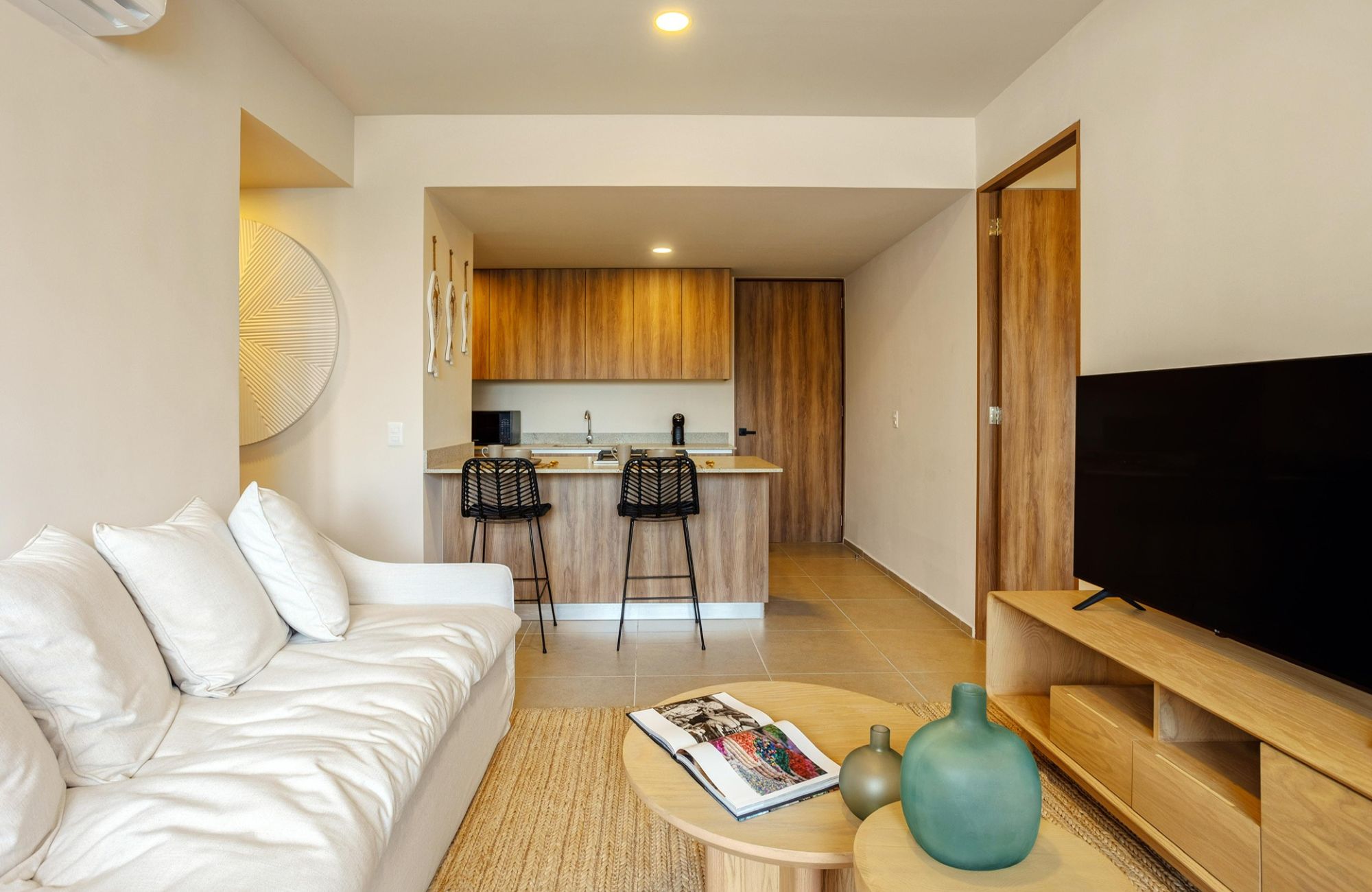 Condo with clubhouse and sports courts, for sale, Cumbres, Canc&uacute;n