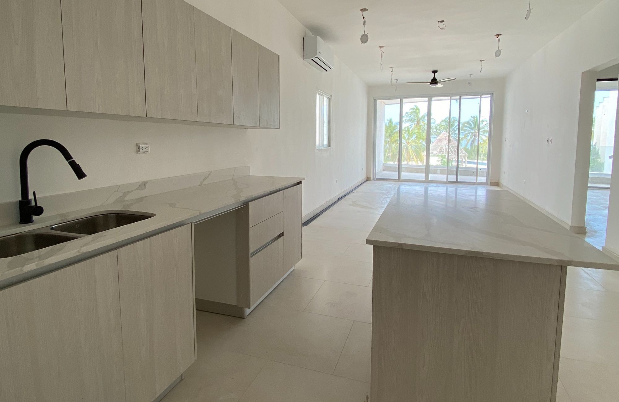 Condominium with private garden and terrace for sale in Merida Centro.