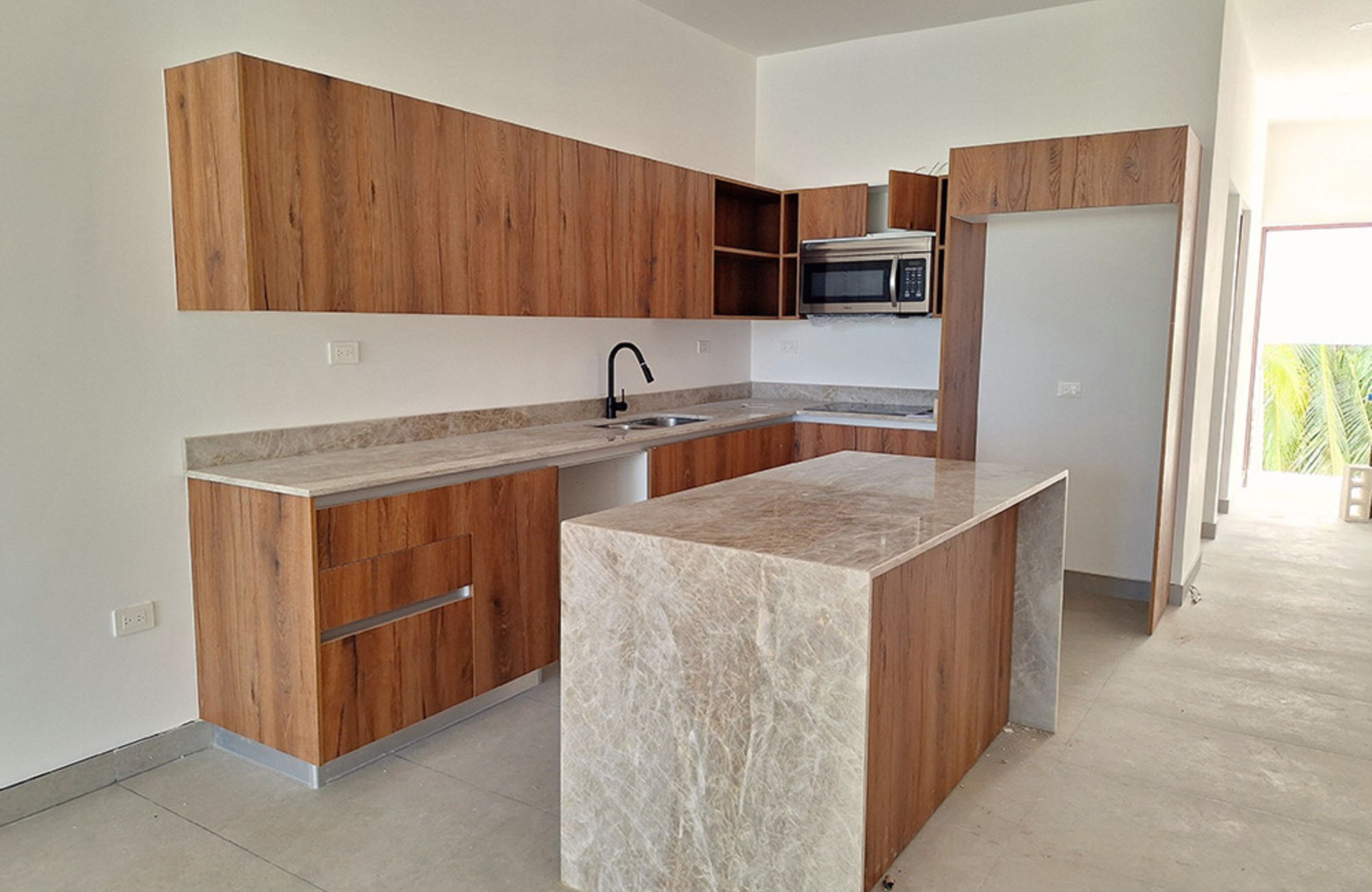 Condominium with private garden and terrace for sale in Merida Centro.