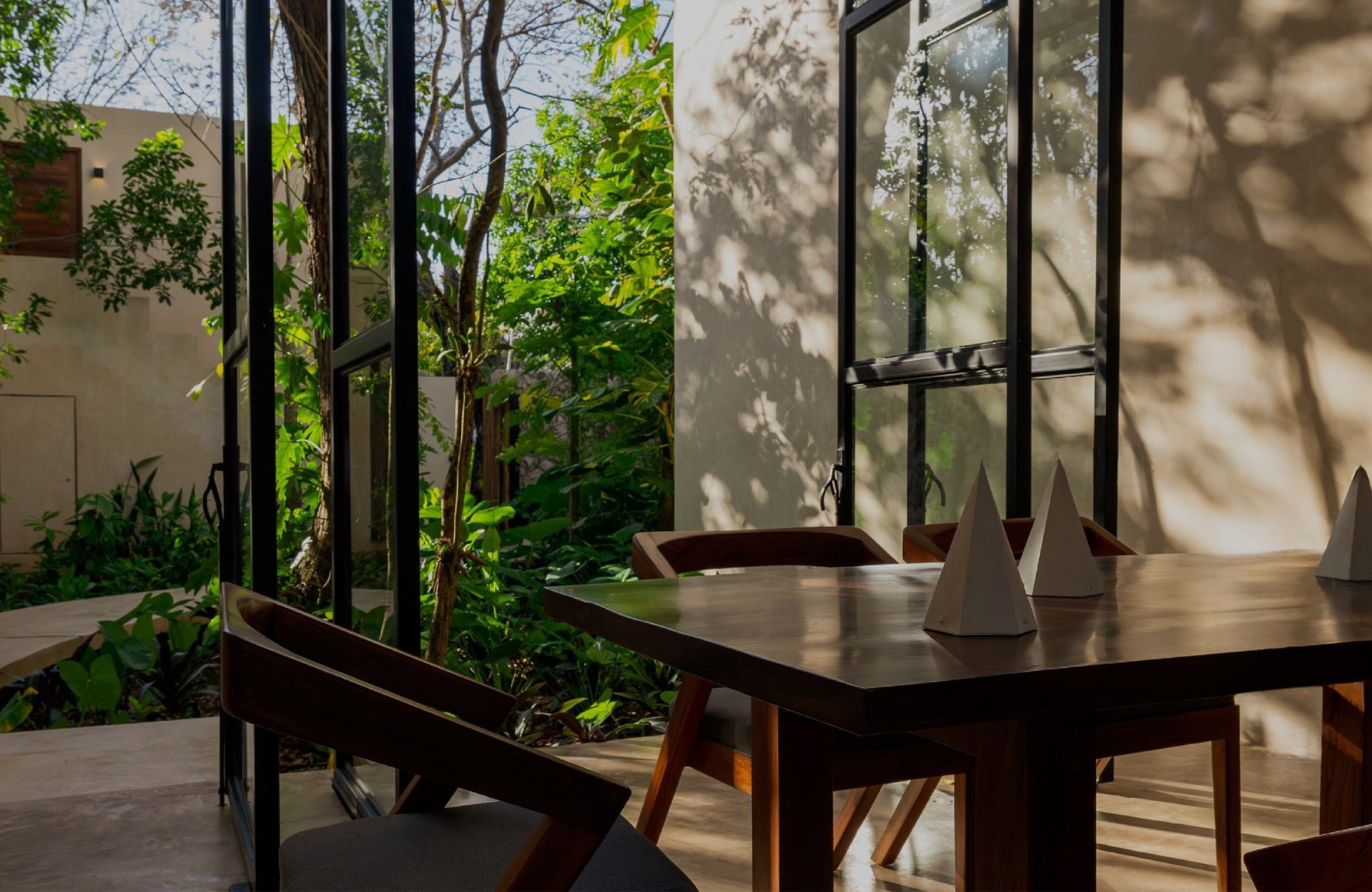 Casa con alberca privada, rooftop jacuzzi, en venta, Zona hotelera Sur, Cozumel