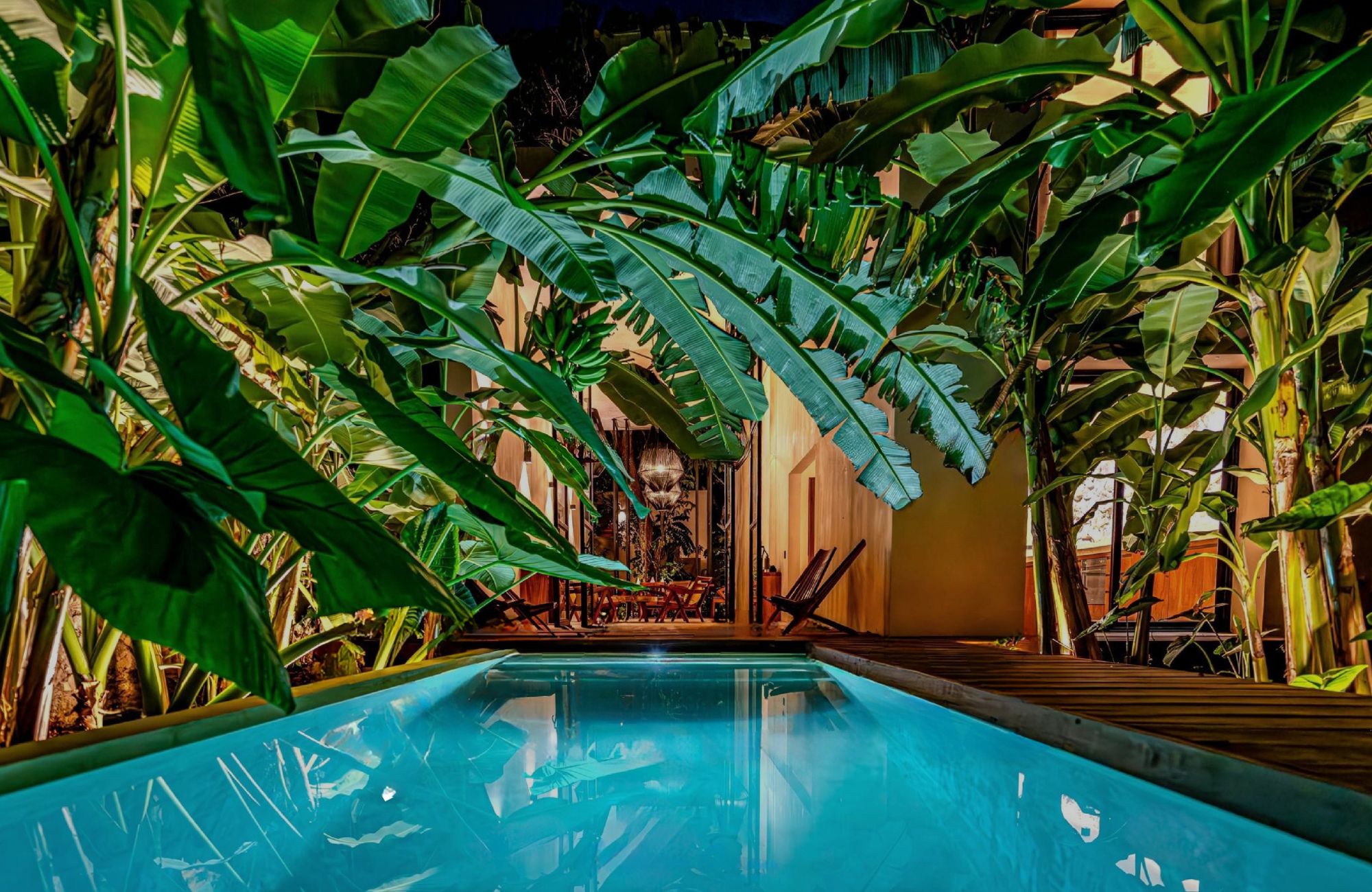 Casa con alberca privada, rooftop jacuzzi, en venta, Zona hotelera Sur, Cozumel