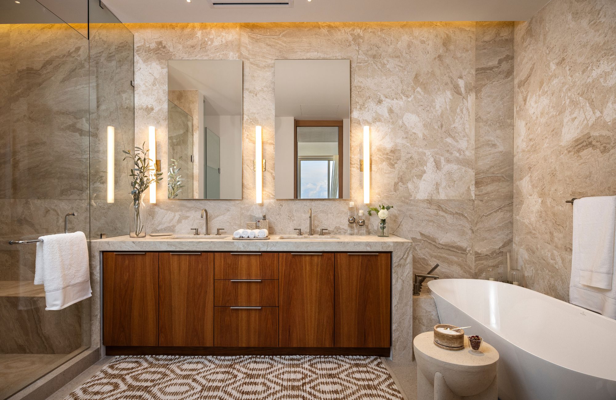 Luxury Oceanfront Condo, Las Olas Residences, Hotel Zone, Canc&uacute;n