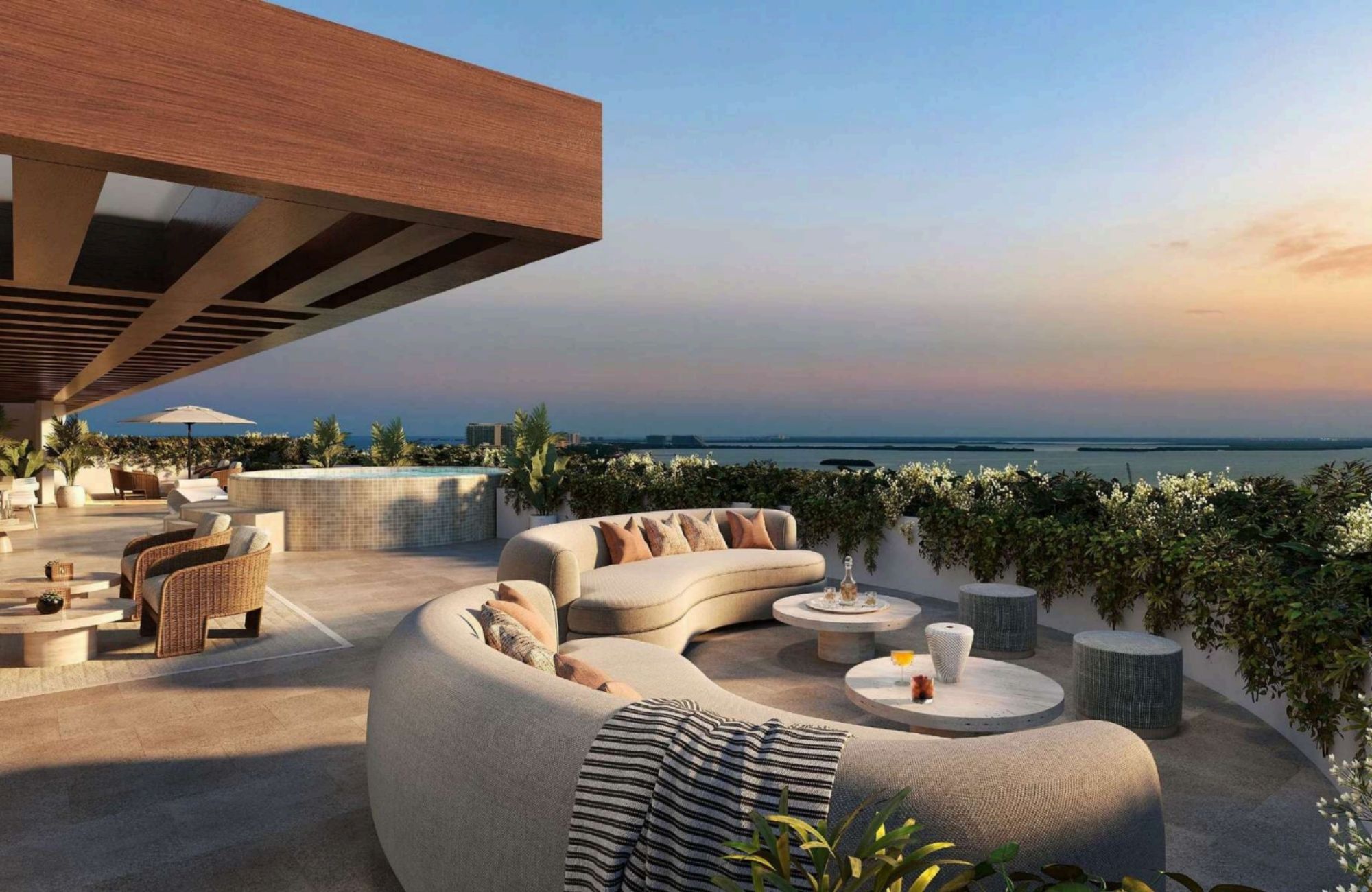 Luxury penthouse with lagoon views and premium amenities, Hotel Zone Canc&uacute;n