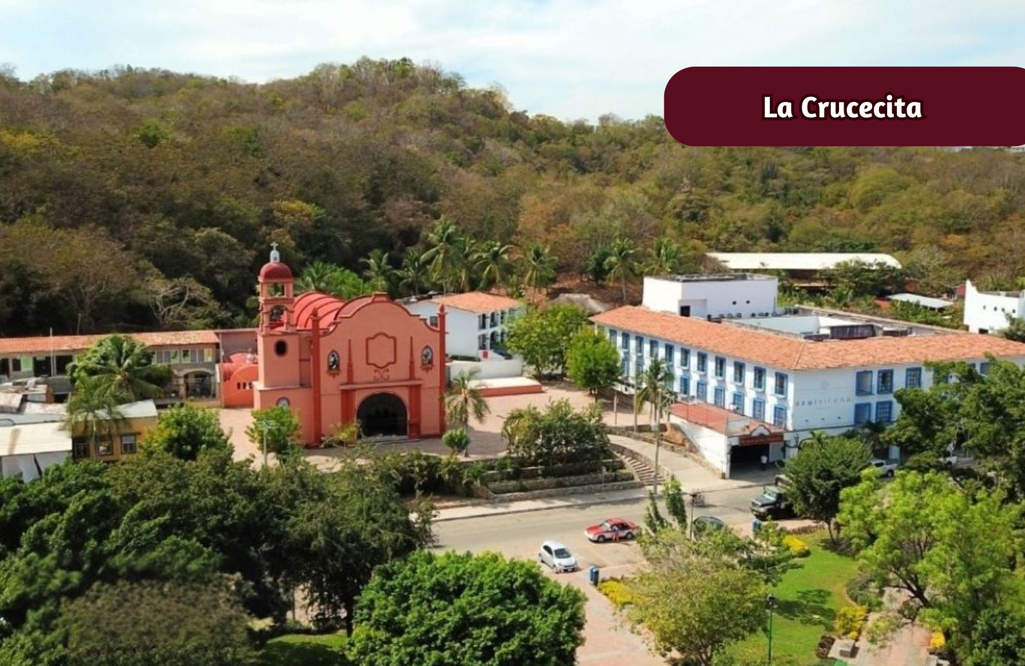 House in gated community with pool, jacuzzi, barbecue grill, playground for children, for sale, Sector O Huatulco.