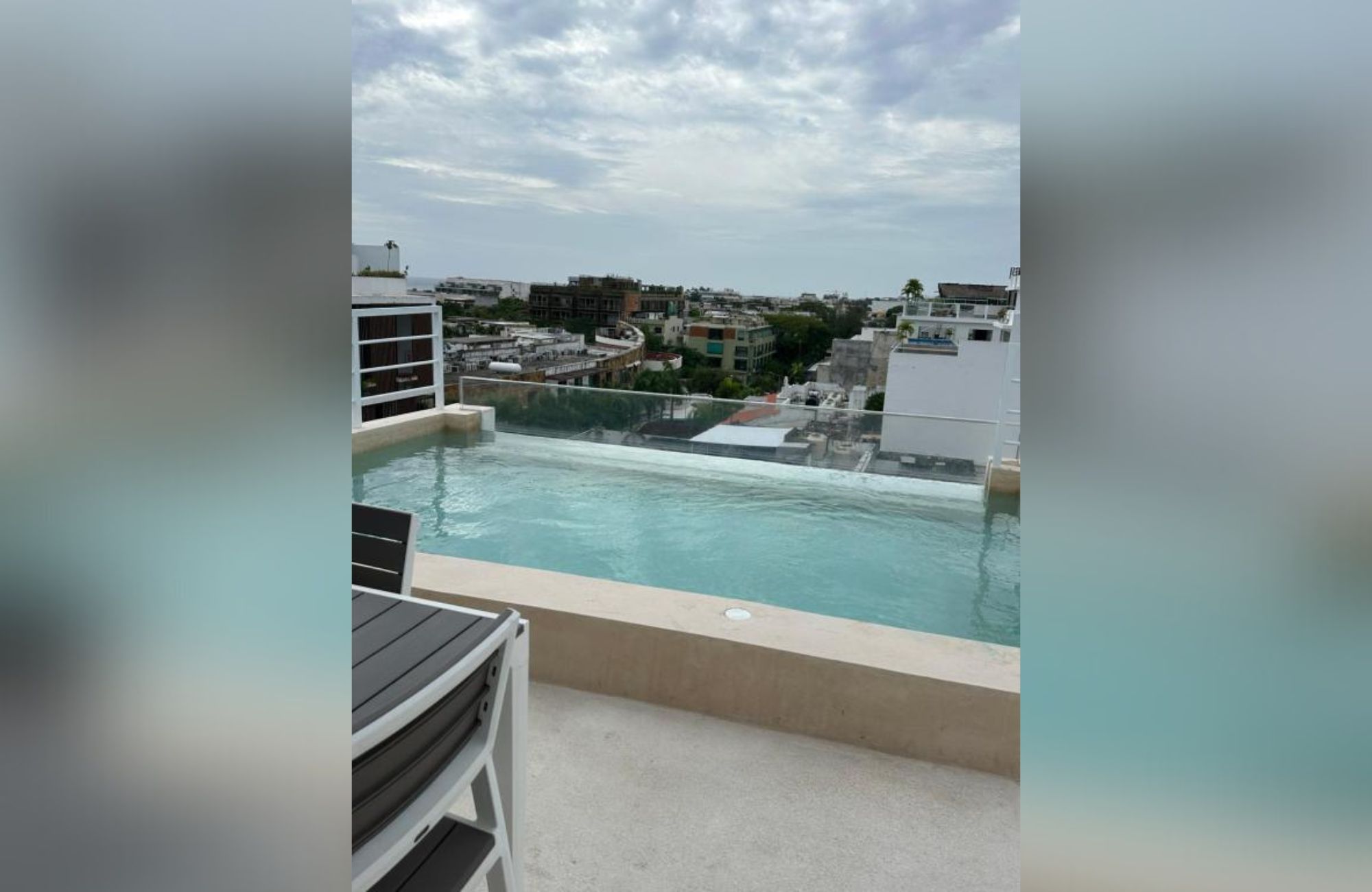 Beautiful Condo for Sale in Menesse Midtown, Downtown, Playa del Carmen