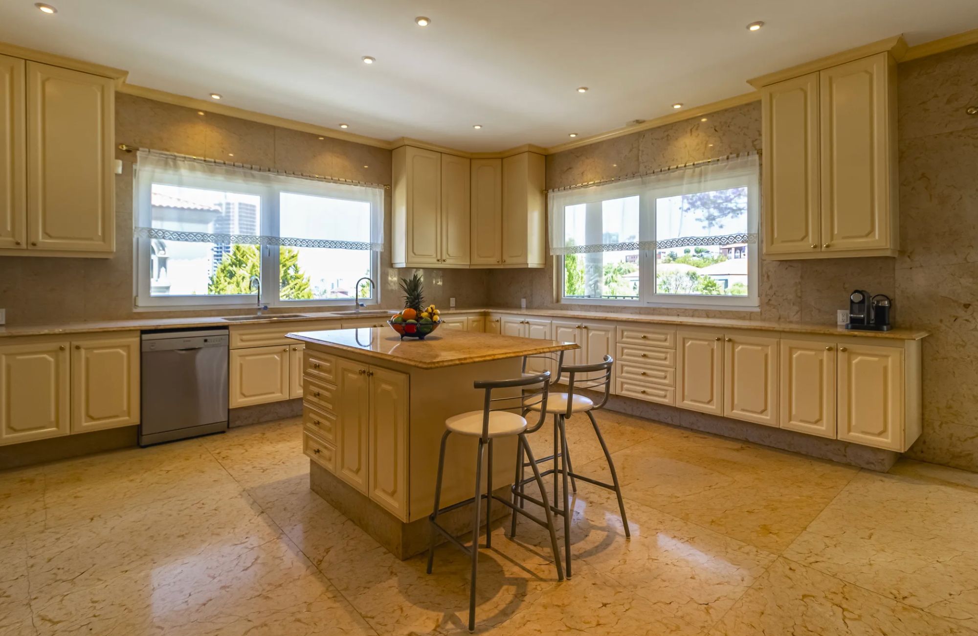 Luxury Italian-Inspired Residence for Sale, Cuajimalpa de Morelos, CDMX