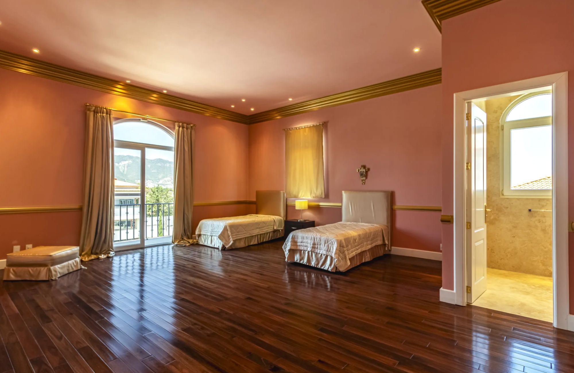 Luxury Italian-Inspired Residence for Sale, Cuajimalpa de Morelos, CDMX