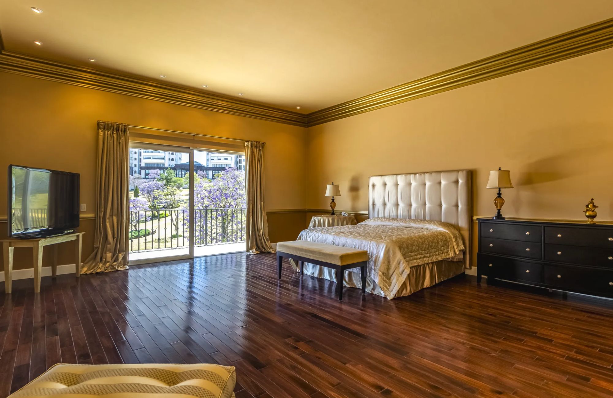 Luxury Italian-Inspired Residence for Sale, Cuajimalpa de Morelos, CDMX