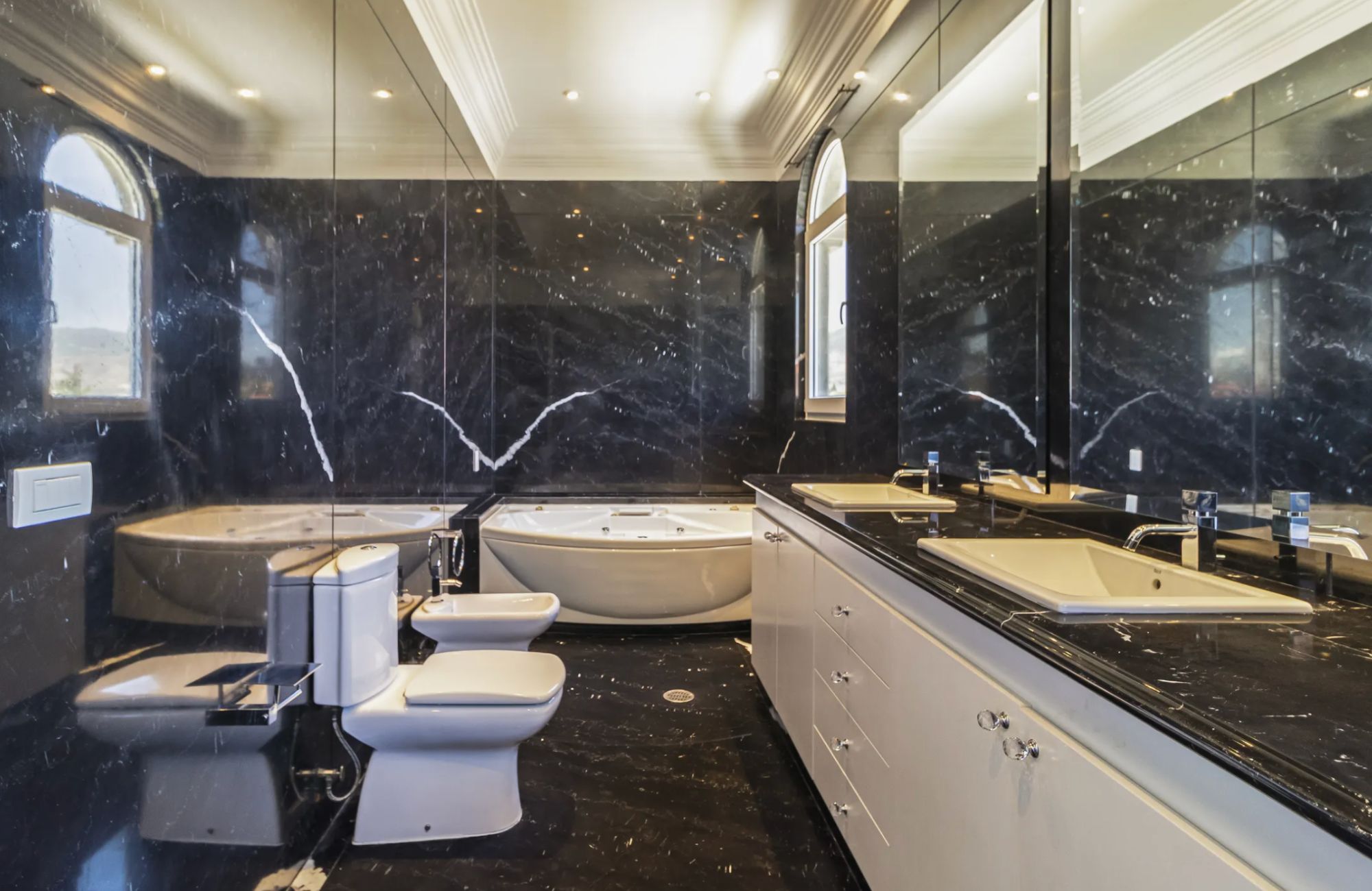 Luxury Italian-Inspired Residence for Sale, Cuajimalpa de Morelos, CDMX