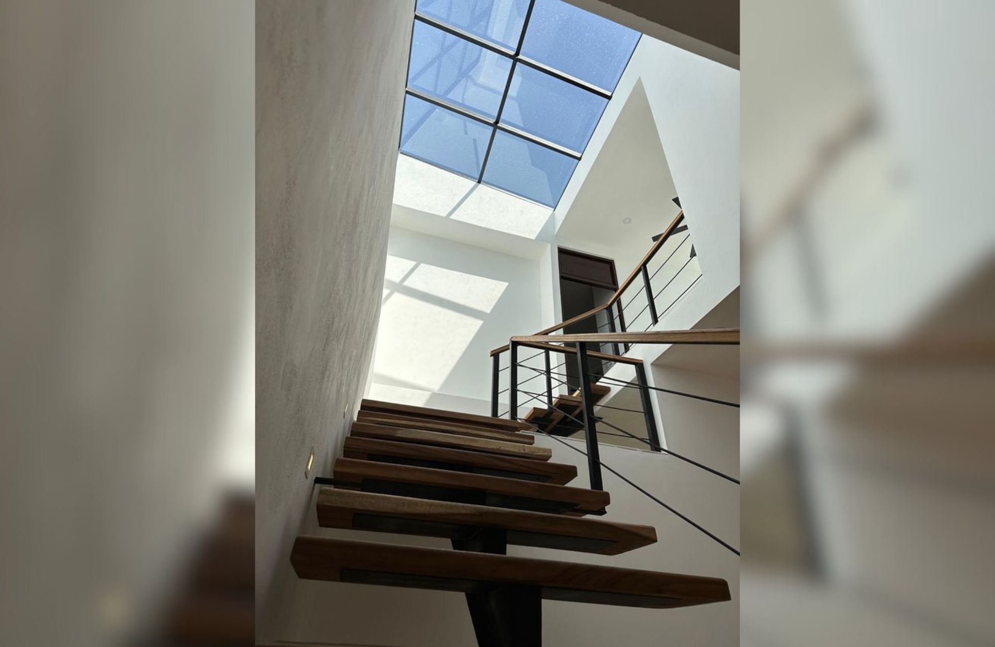 House with Covered Terrace and Private Pool for Sale in Temoz&oacute;n Norte, M&eacute;rida