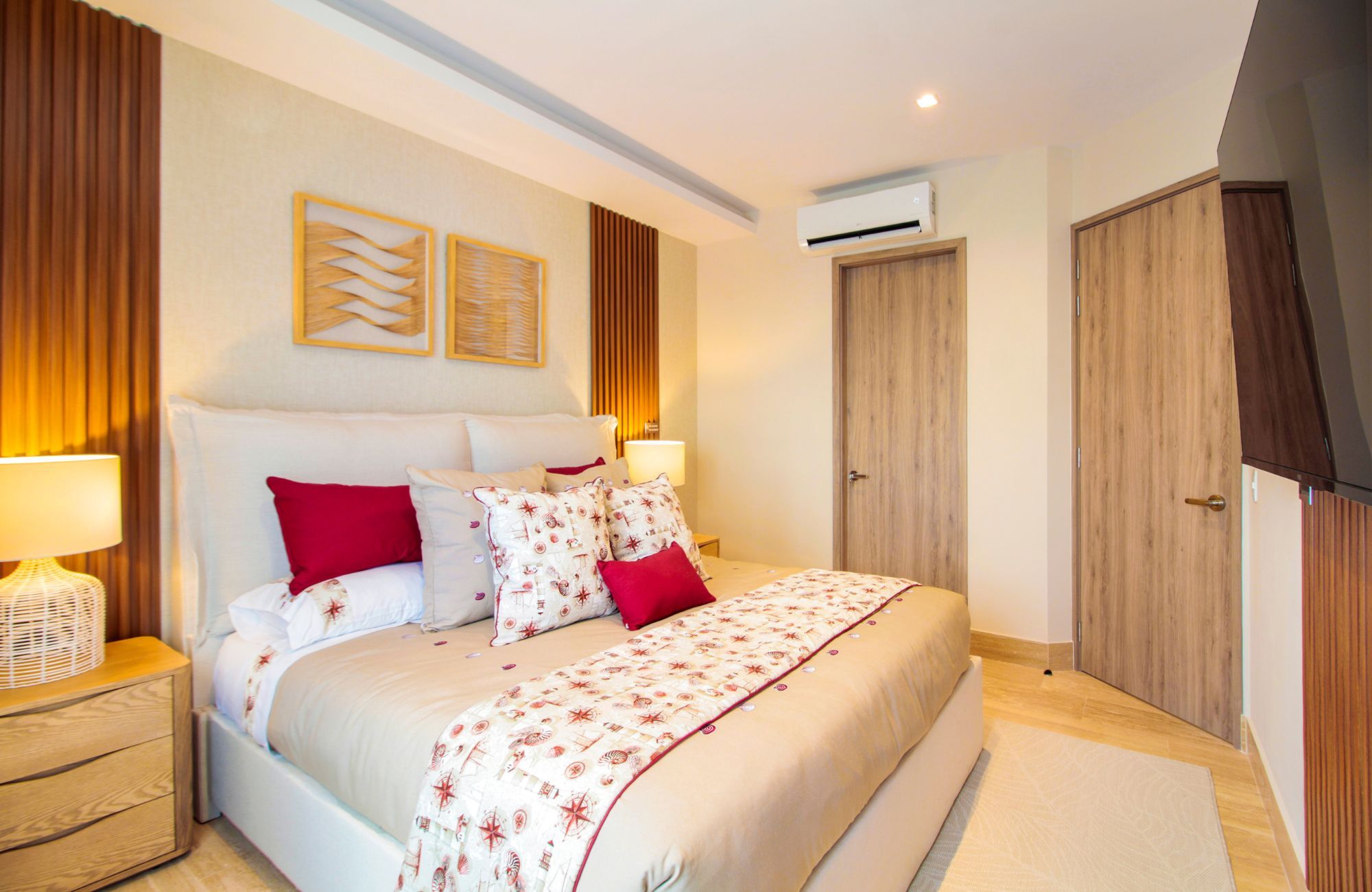 Penthouse with Spa, infinity pool and lake with beach, pre-construction, for sale, Canc&uacute;n.