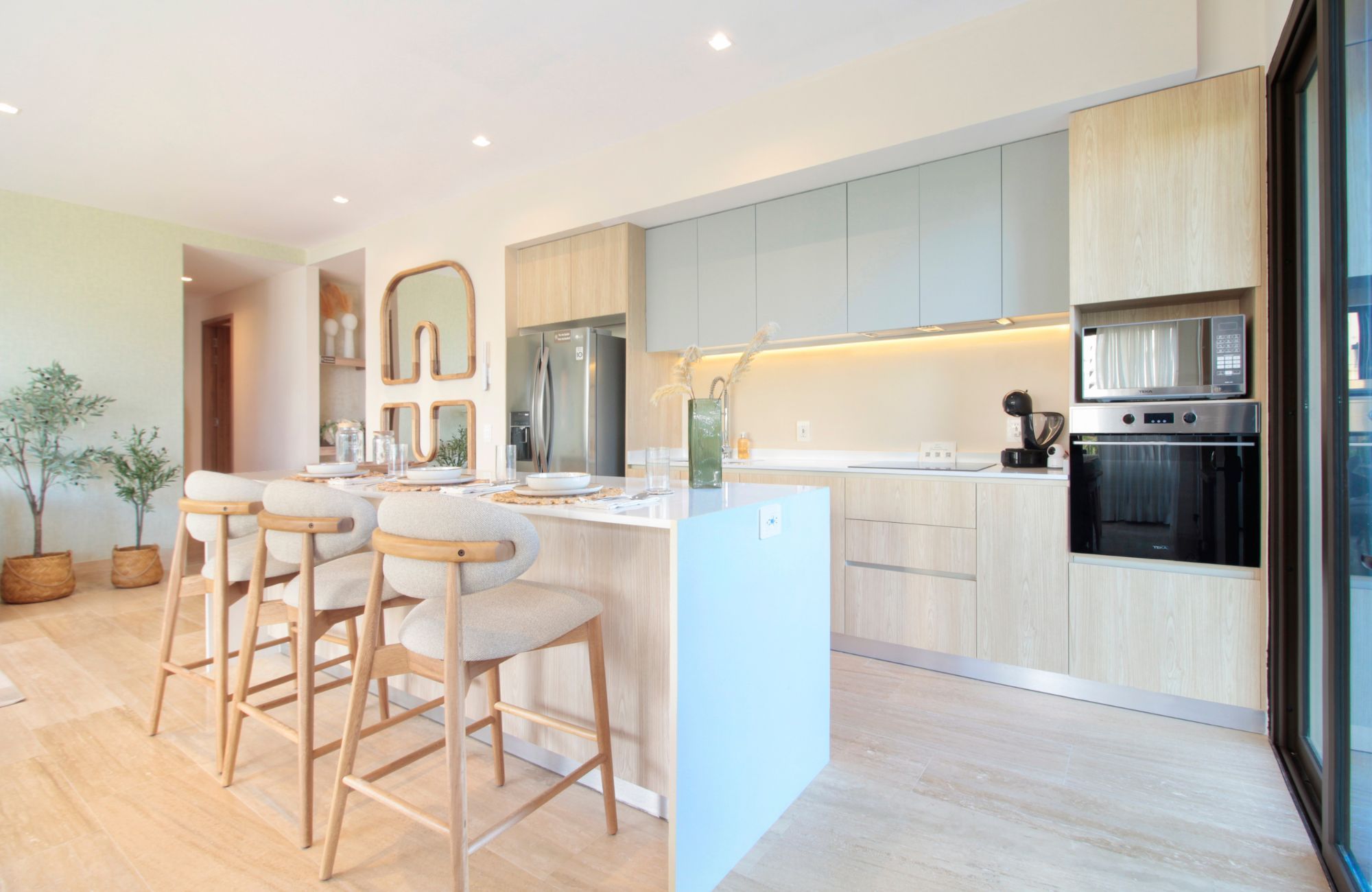 Penthouse with Spa, infinity pool and lake with beach, pre-construction, for sale, Canc&uacute;n.