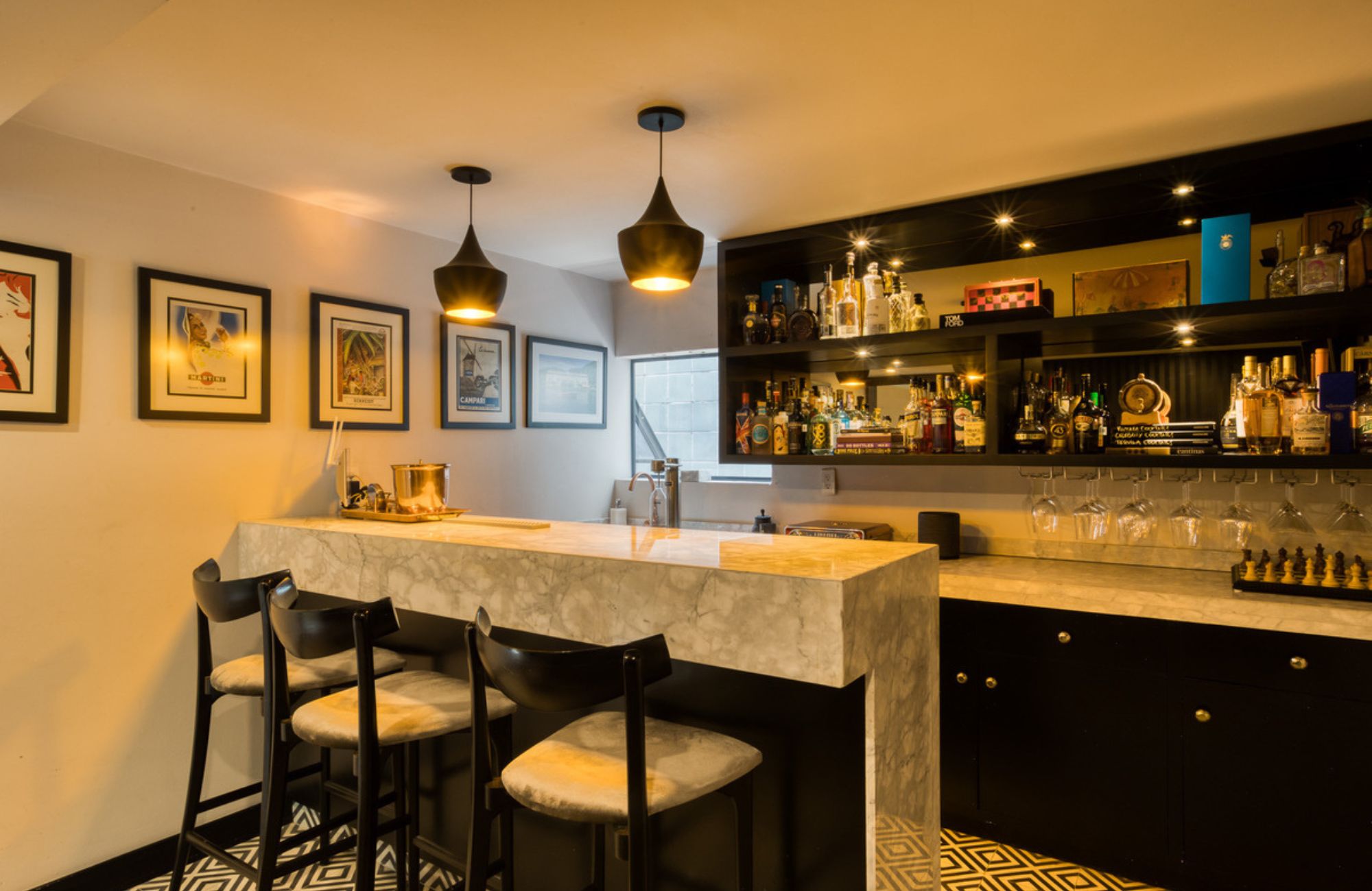 House with a Spacious Garden and Jacuzzi in Valle de Bravo, Mexico