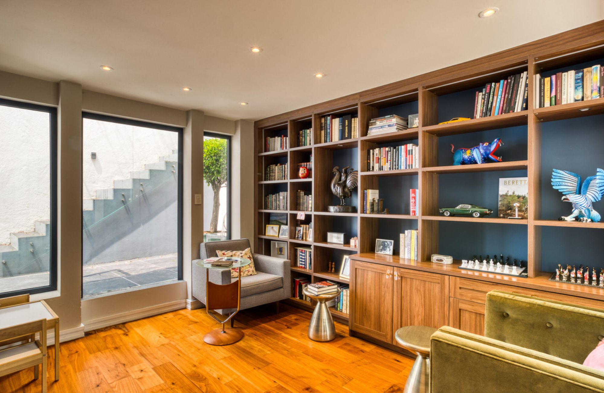 House with a Spacious Garden and Jacuzzi in Valle de Bravo, Mexico