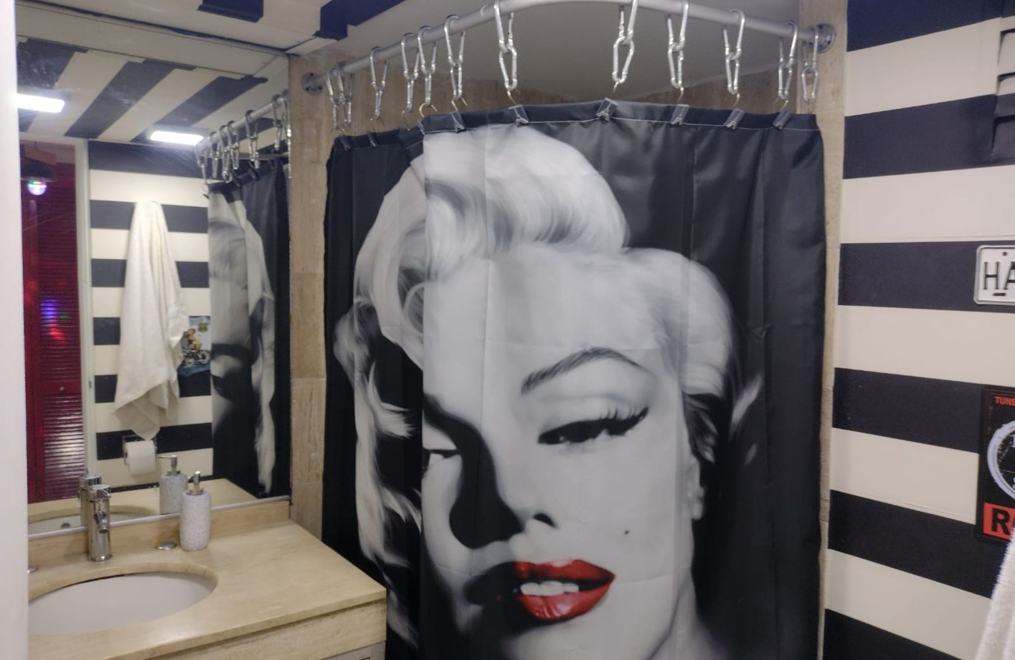 Condo with common rooftop garden for sale, Condesa, Mexico City