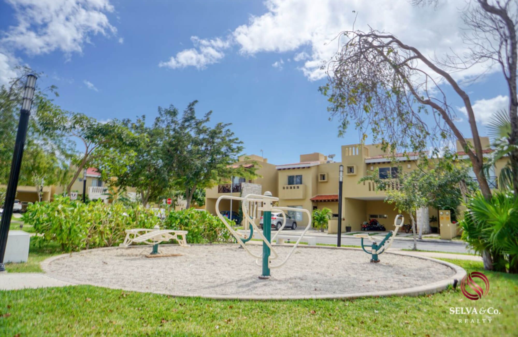 House with balcony, common pool, Pre-Construction, Selvanova, Playa del Carmen