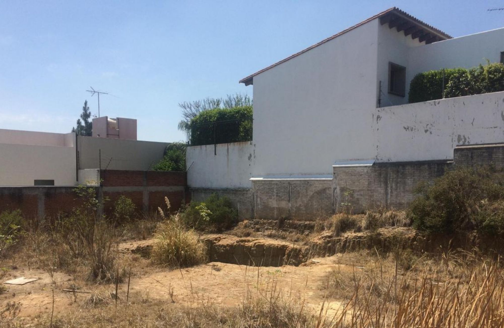 Residential Two-Lot for Sale, Bosque de las Lomas, Mexico City