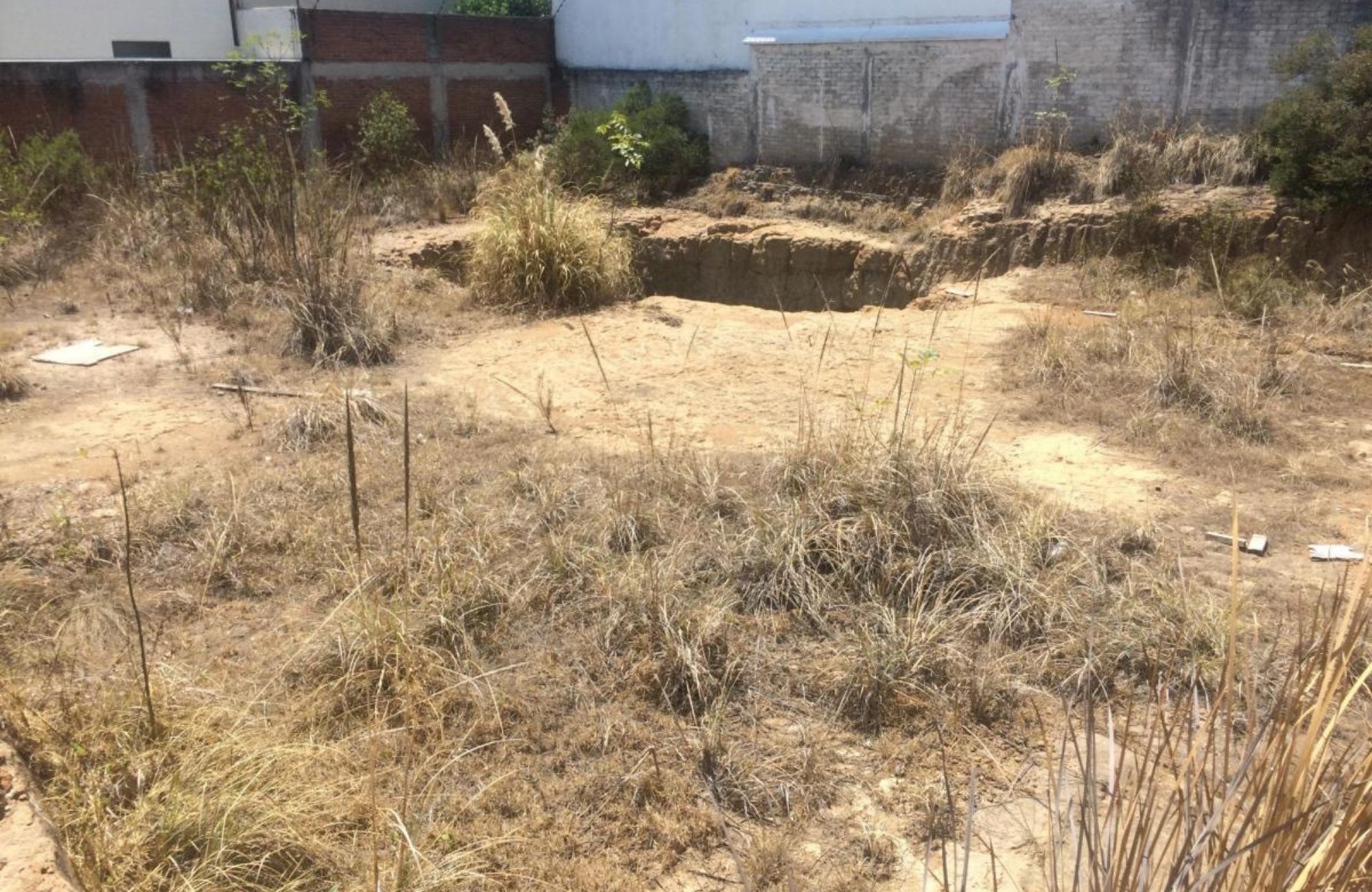 Residential Two-Lot for Sale, Bosque de las Lomas, Mexico City