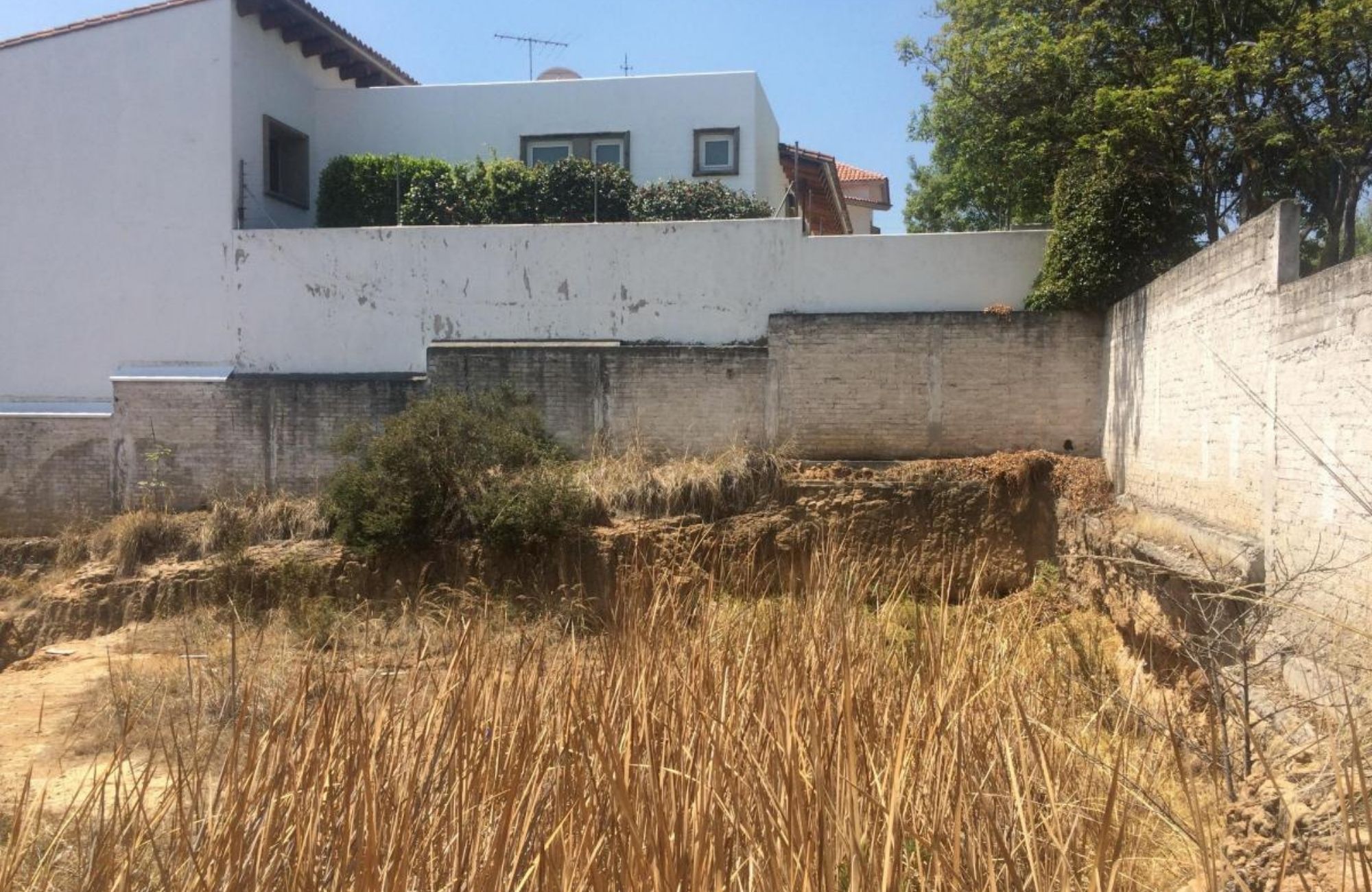 Residential Two-Lot for Sale, Bosque de las Lomas, Mexico City