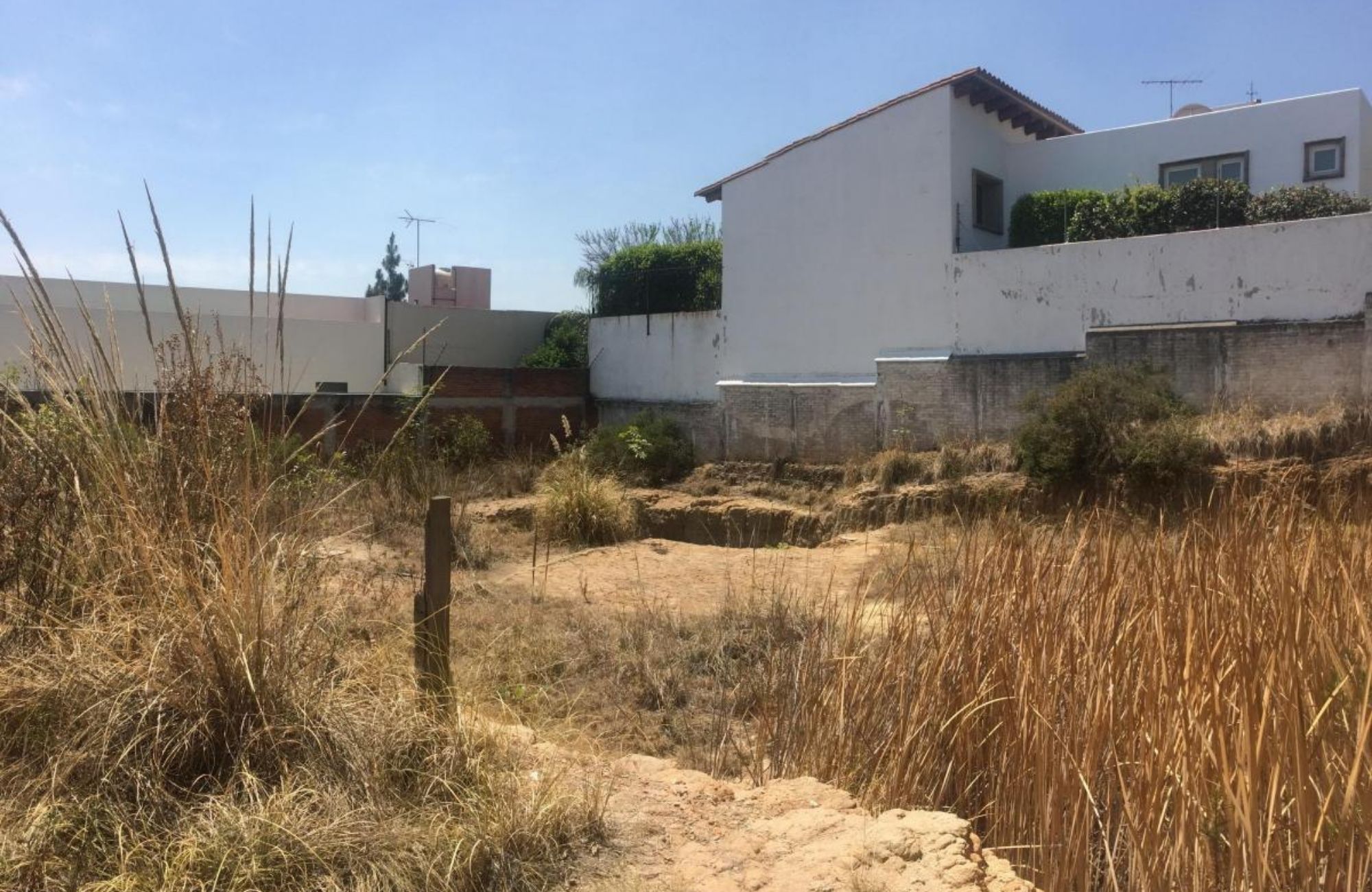 Residential Two-Lot for Sale, Bosque de las Lomas, Mexico City