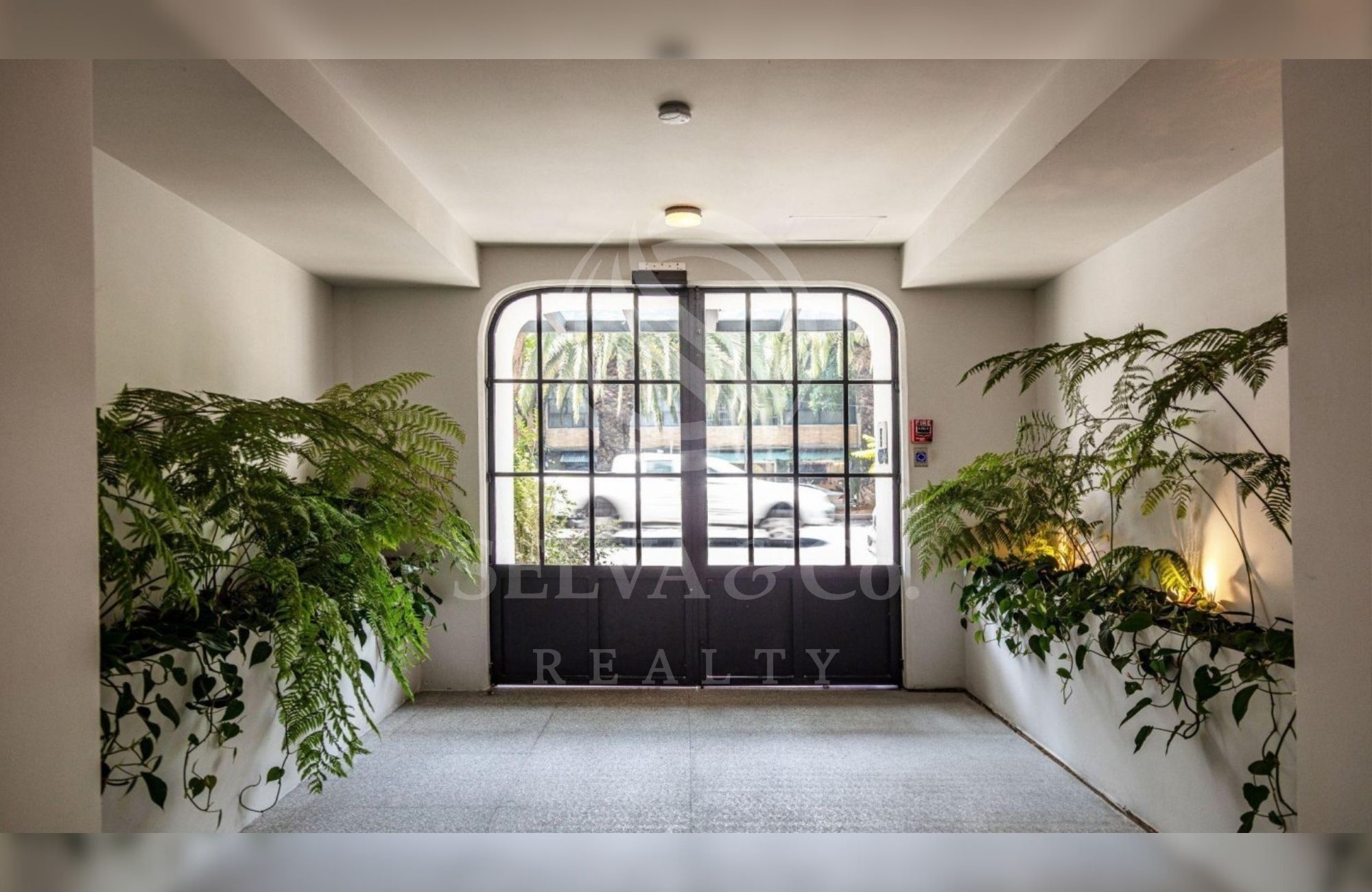 Condo with a 5 m2 terrace, 2 parking spaces, swimming lane, gym, playground, green areas, pre-construction, for sale in Santa Fe, Mexico Cit