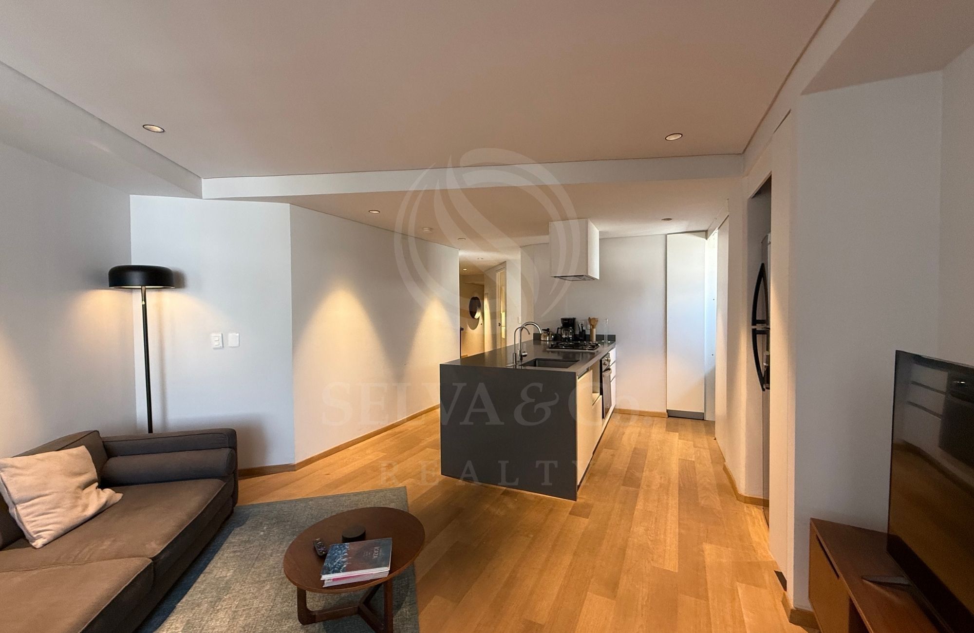 Condo with a 5 m2 terrace, 2 parking spaces, swimming lane, gym, playground, green areas, pre-construction, for sale in Santa Fe, Mexico Cit